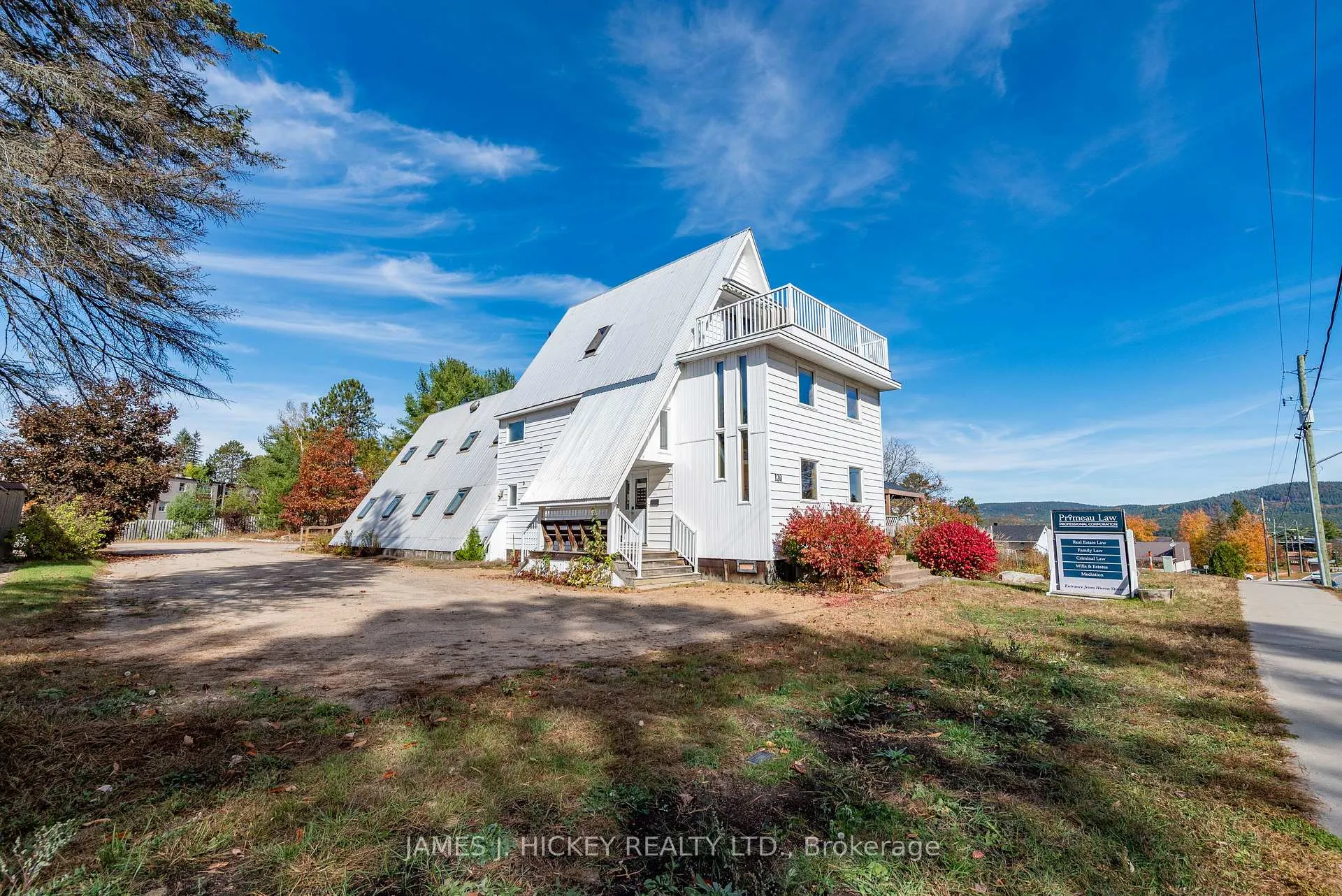 Photo of 120 Deep River Road