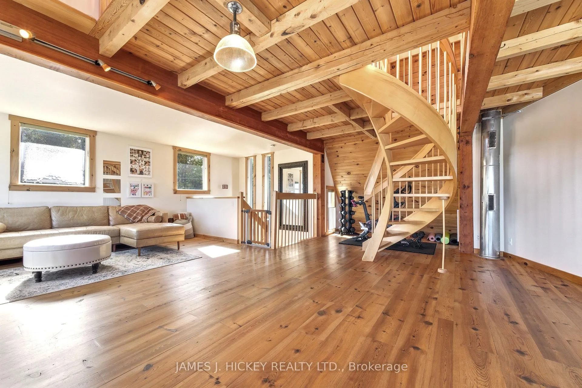 Photo 3 of 120 Deep River Road, Deep River, Deep River — HOMEH