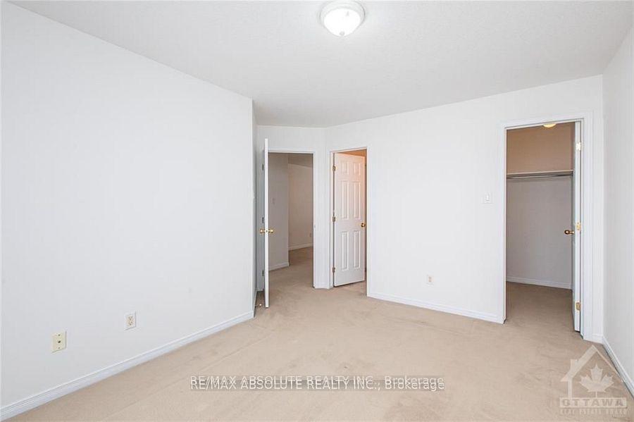Photo 16 of 256 Gershwin, Ottawa, Westcliffe Estates — HOMEH
