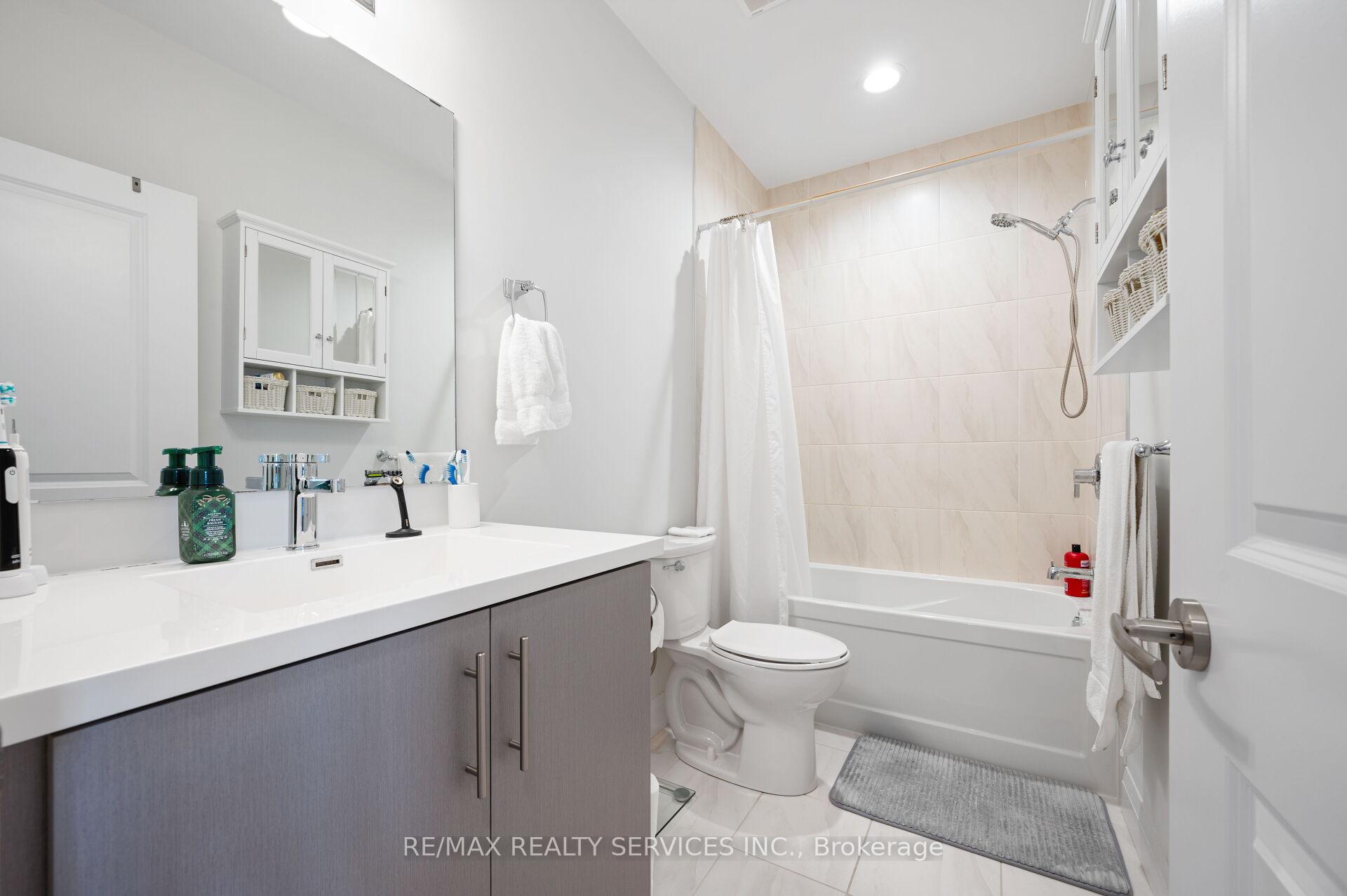 Photo 26 of Unit 416, 1 Redfern Avenue, Hamilton, Mountview — HOMEH