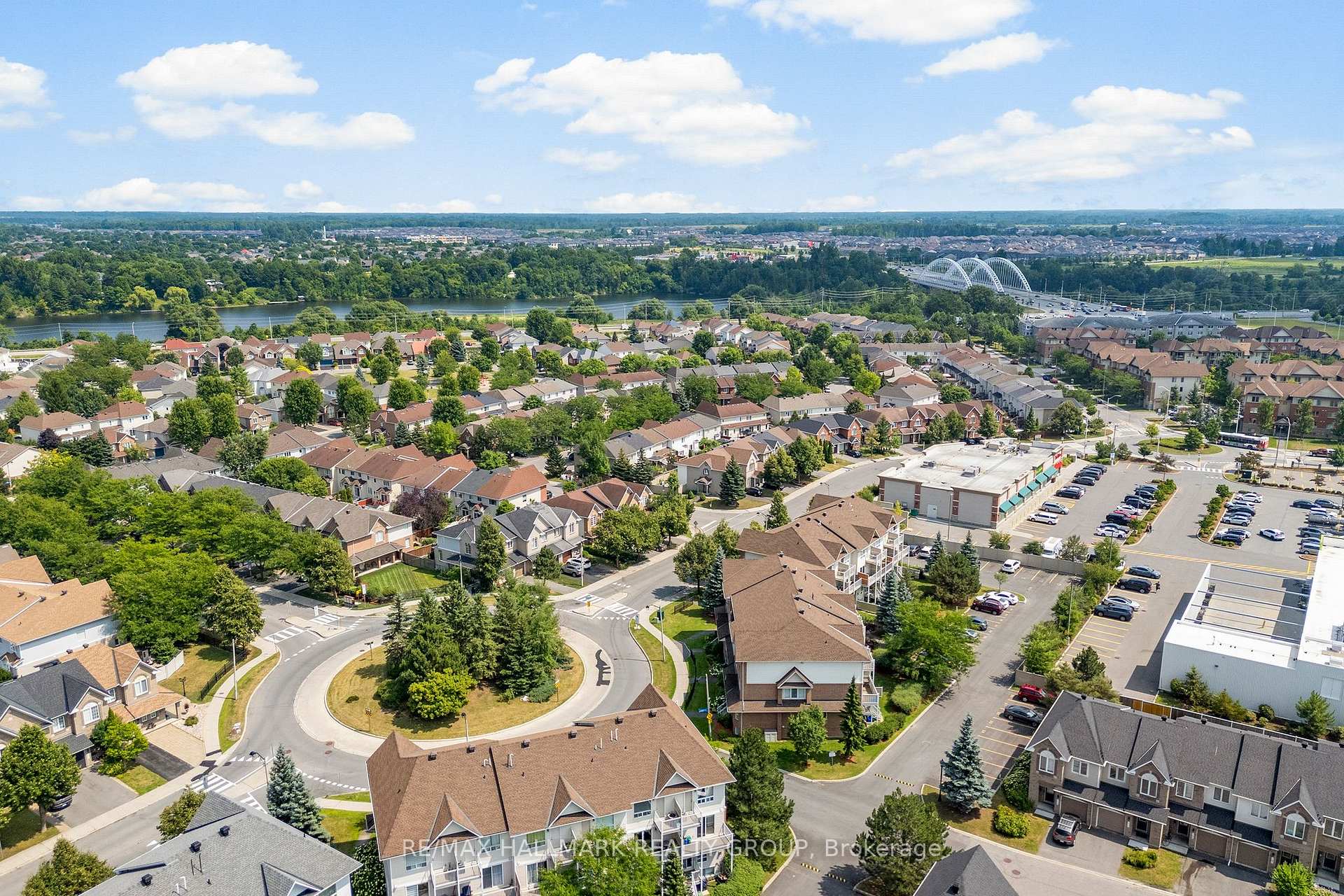 Photo 2 of 282 Cresthaven Drive, Ottawa, Barrhaven East — HOMEH