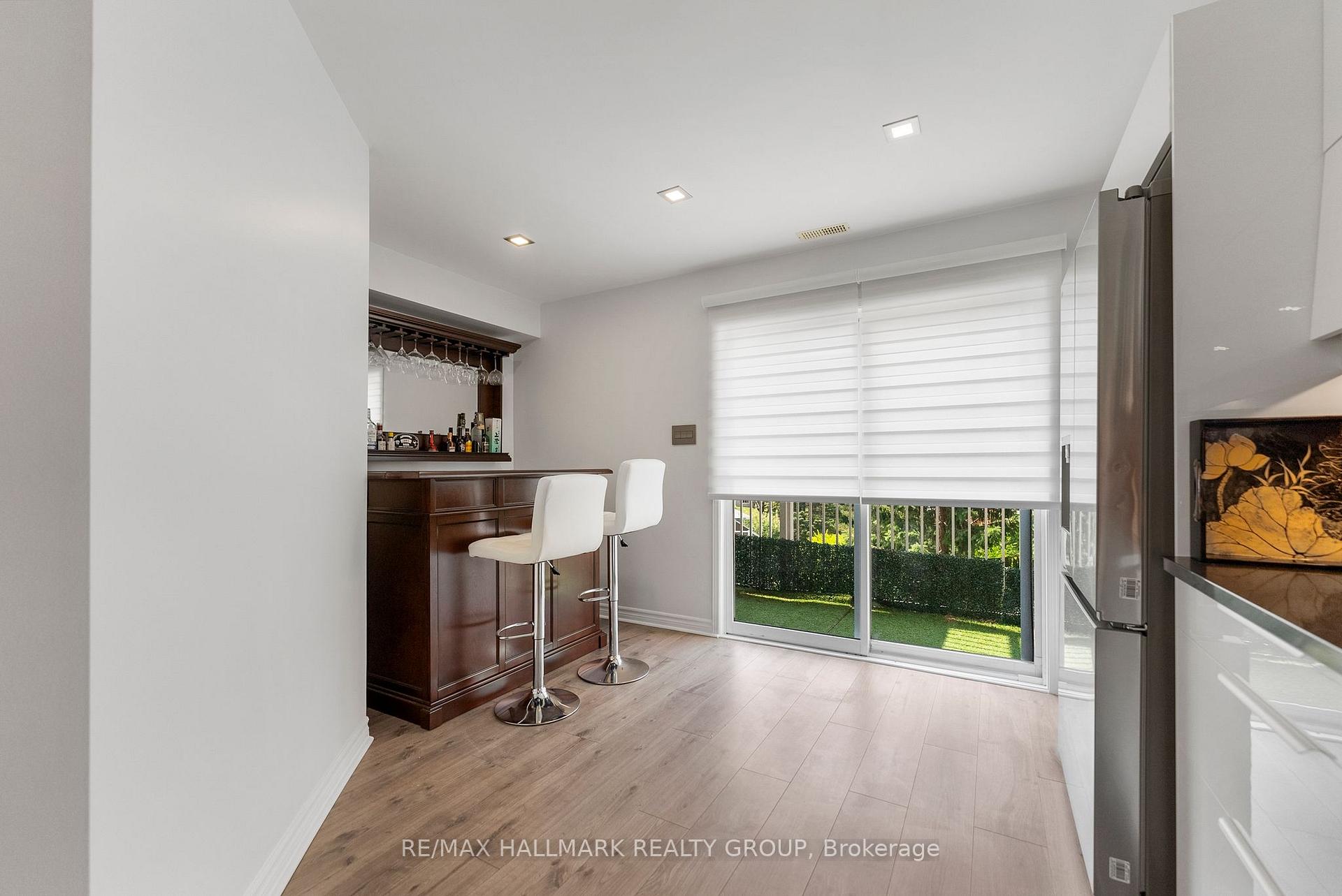 Photo 11 of 282 Cresthaven Drive, Ottawa, Barrhaven East — HOMEH