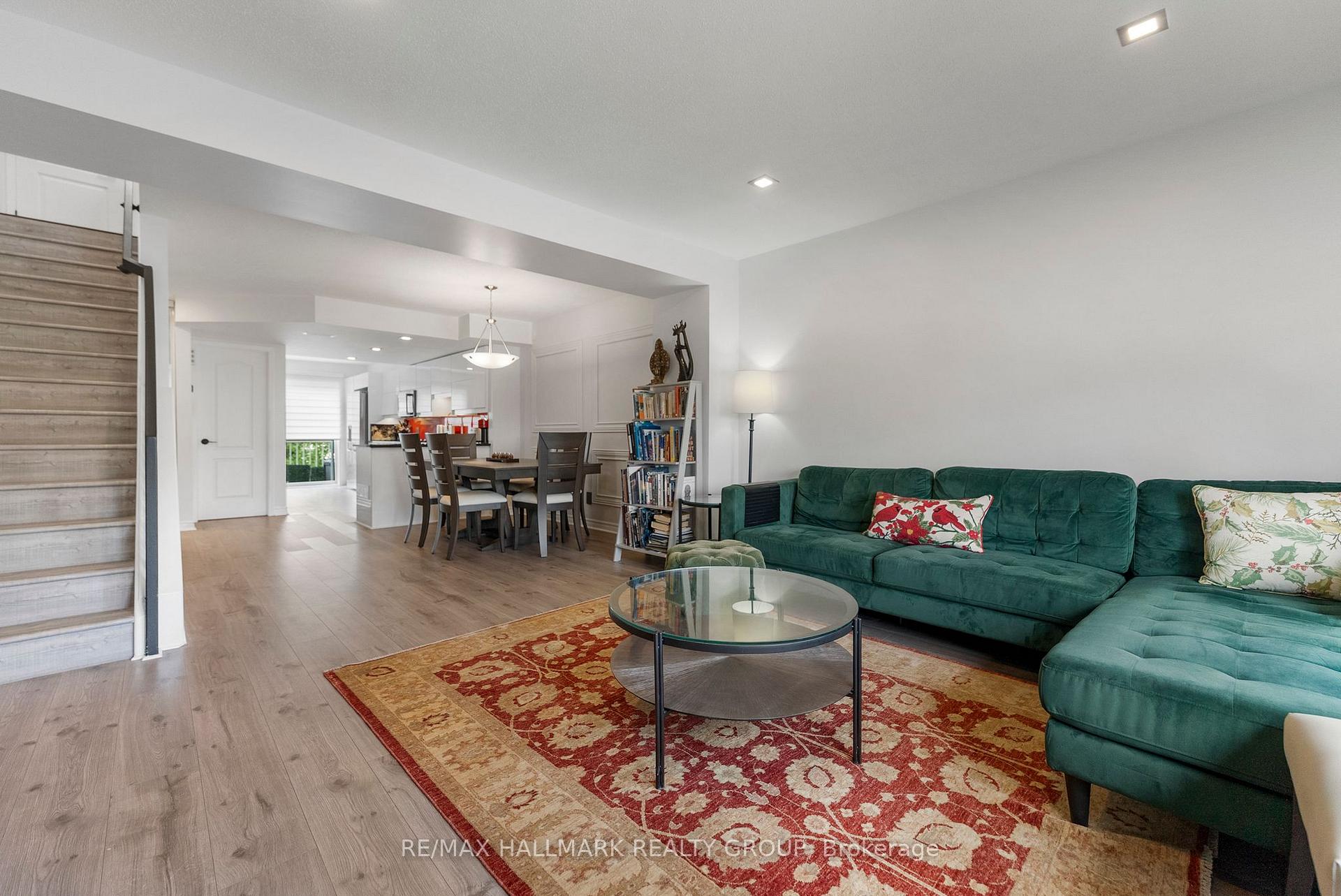 Photo 12 of 282 Cresthaven Drive, Ottawa, Barrhaven East — HOMEH