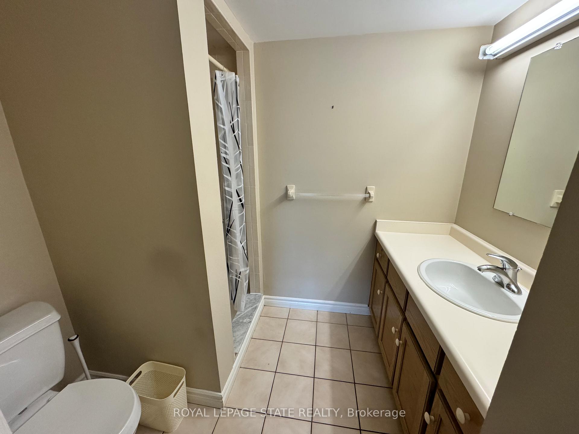 Photo 12 of Unit 202, 386 Highway 8, Hamilton, Stoney Creek — HOMEH