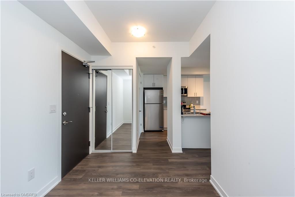 Photo 3 of Unit 814, 550 North Service Road, Grimsby, Grimsby Beach — HOMEH