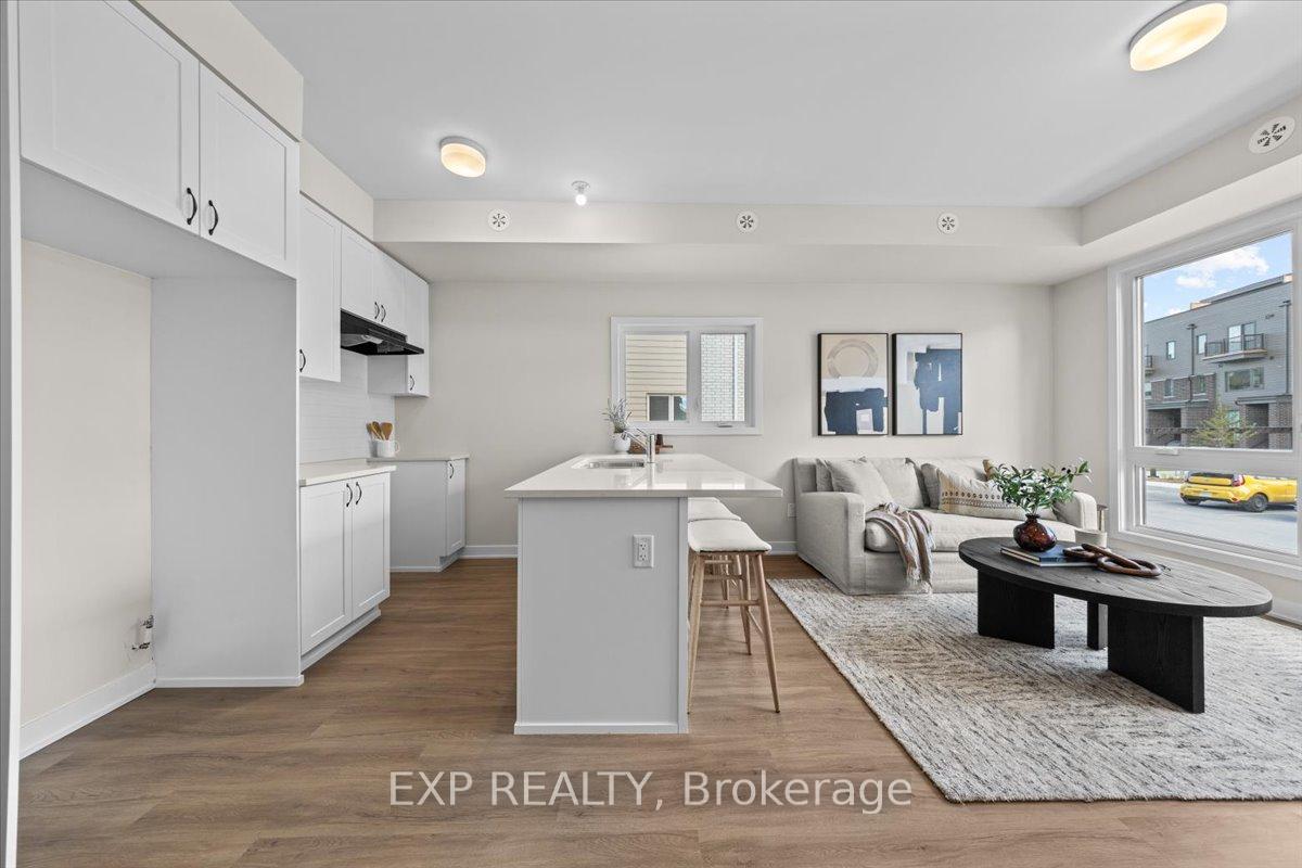 Photo 8 of 200 Mishi Private, Ottawa, CFB Rockcliffe and Area — HOMEH