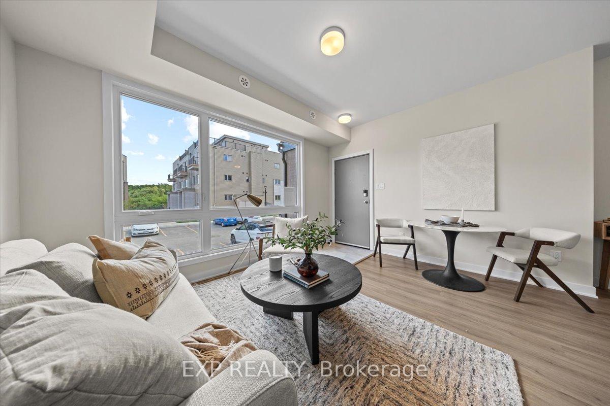 Photo 18 of 200 Mishi Private, Ottawa, CFB Rockcliffe and Area — HOMEH