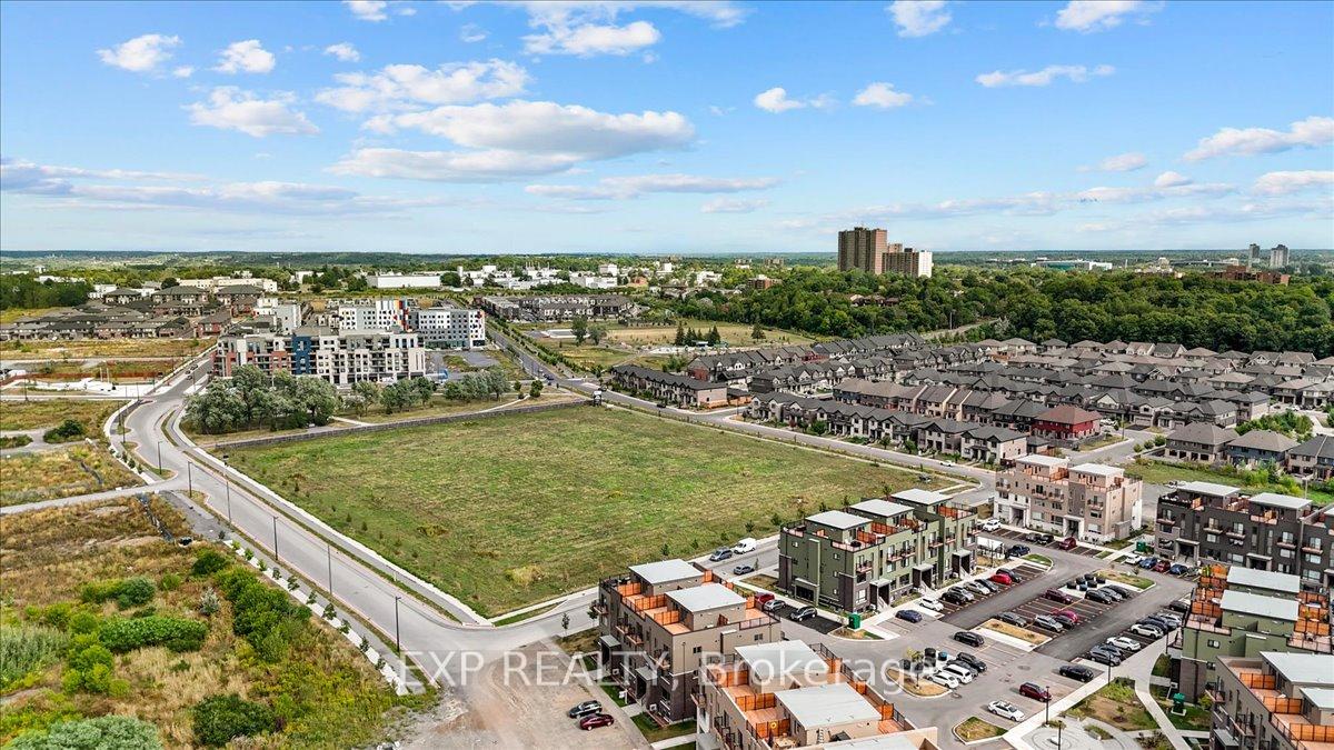 Photo 28 of 200 Mishi Private, Ottawa, CFB Rockcliffe and Area — HOMEH
