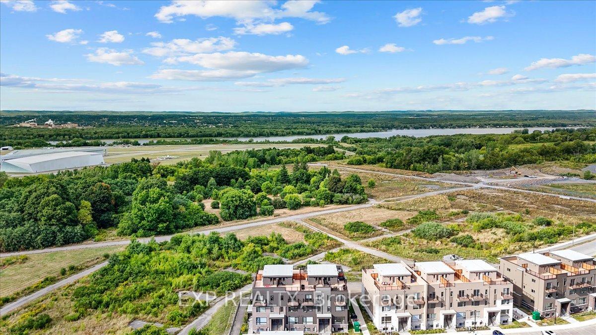 Photo 30 of 200 Mishi Private, Ottawa, CFB Rockcliffe and Area — HOMEH