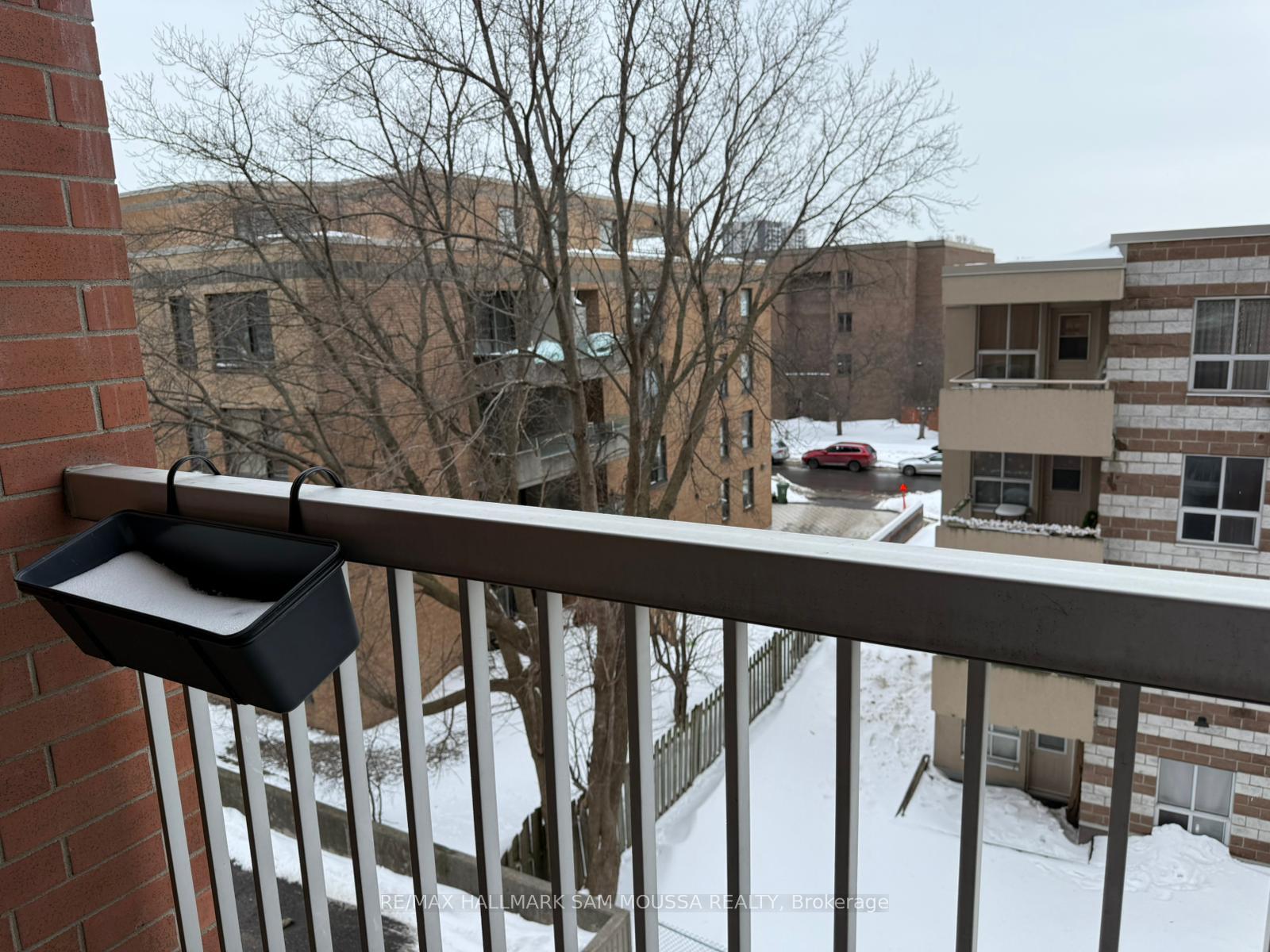 Photo 11 of Unit 405, 1180 Ohio Street, Ottawa, Billings Bridge — HOMEH