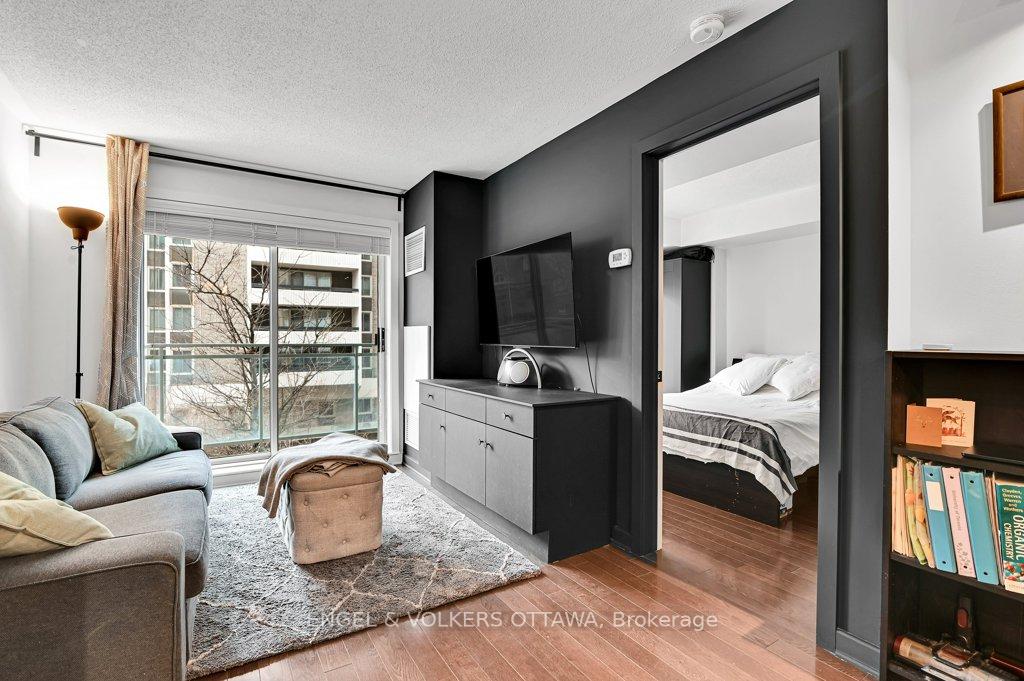 Photo 12 of Unit 302, 138 Somerset Street W, Ottawa, Ottawa Centre/Golden Triangle — HOMEH