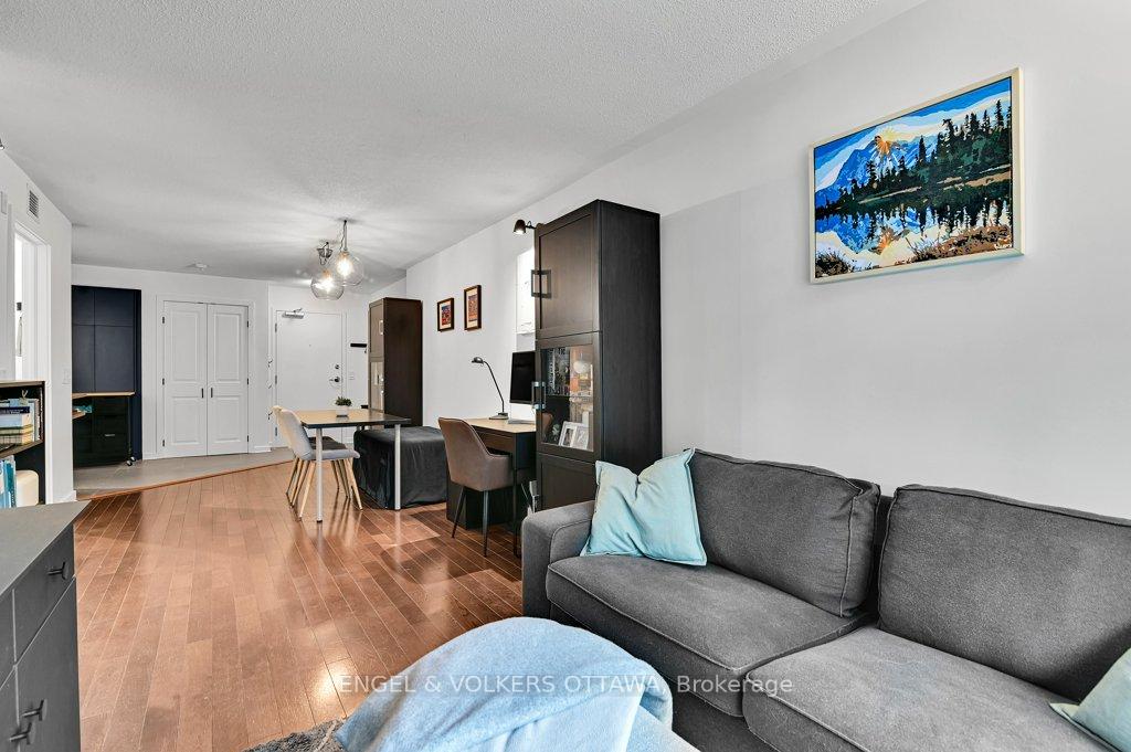 Photo 13 of Unit 302, 138 Somerset Street W, Ottawa, Ottawa Centre/Golden Triangle — HOMEH