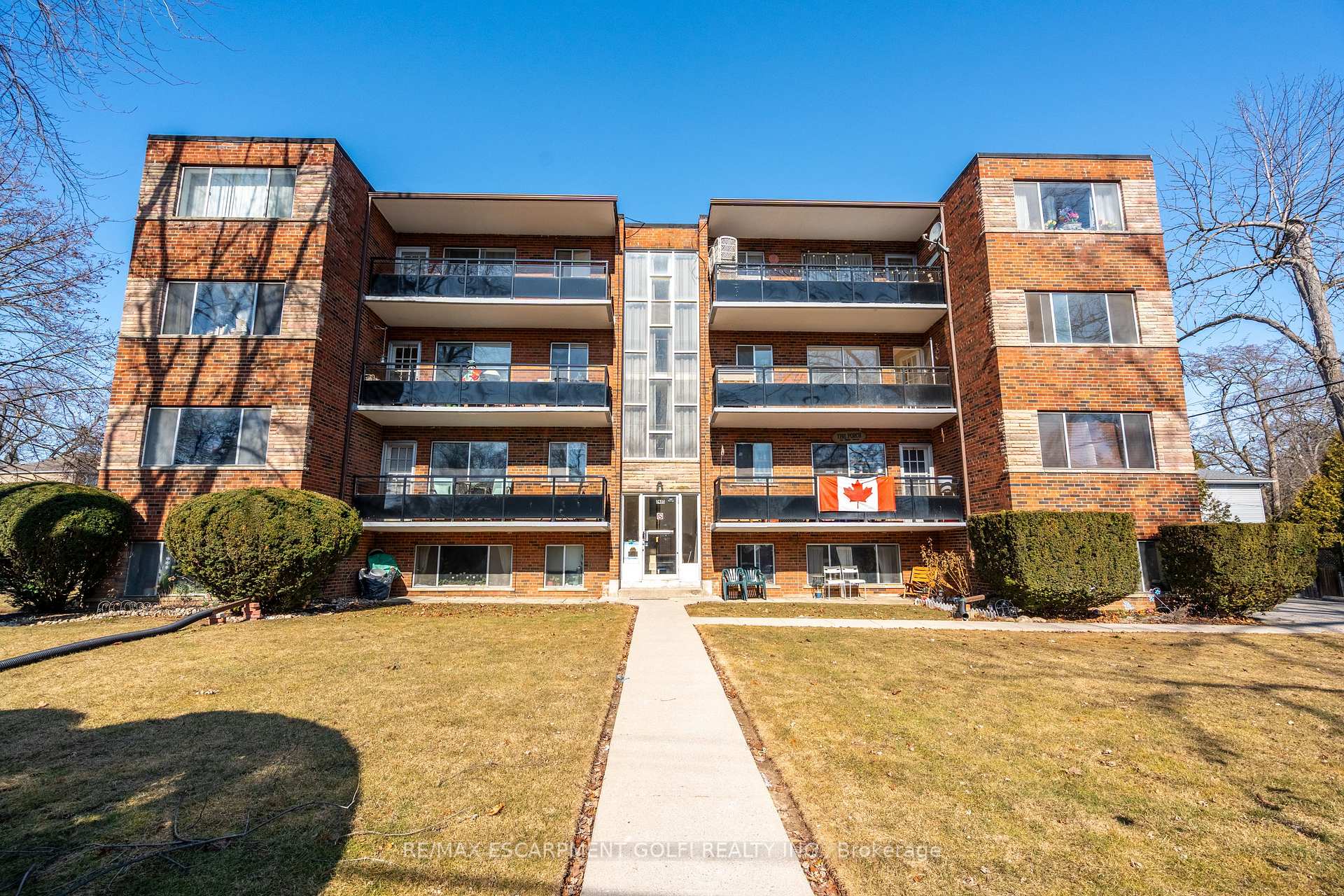 Front of Unit 6, 2433 First Street