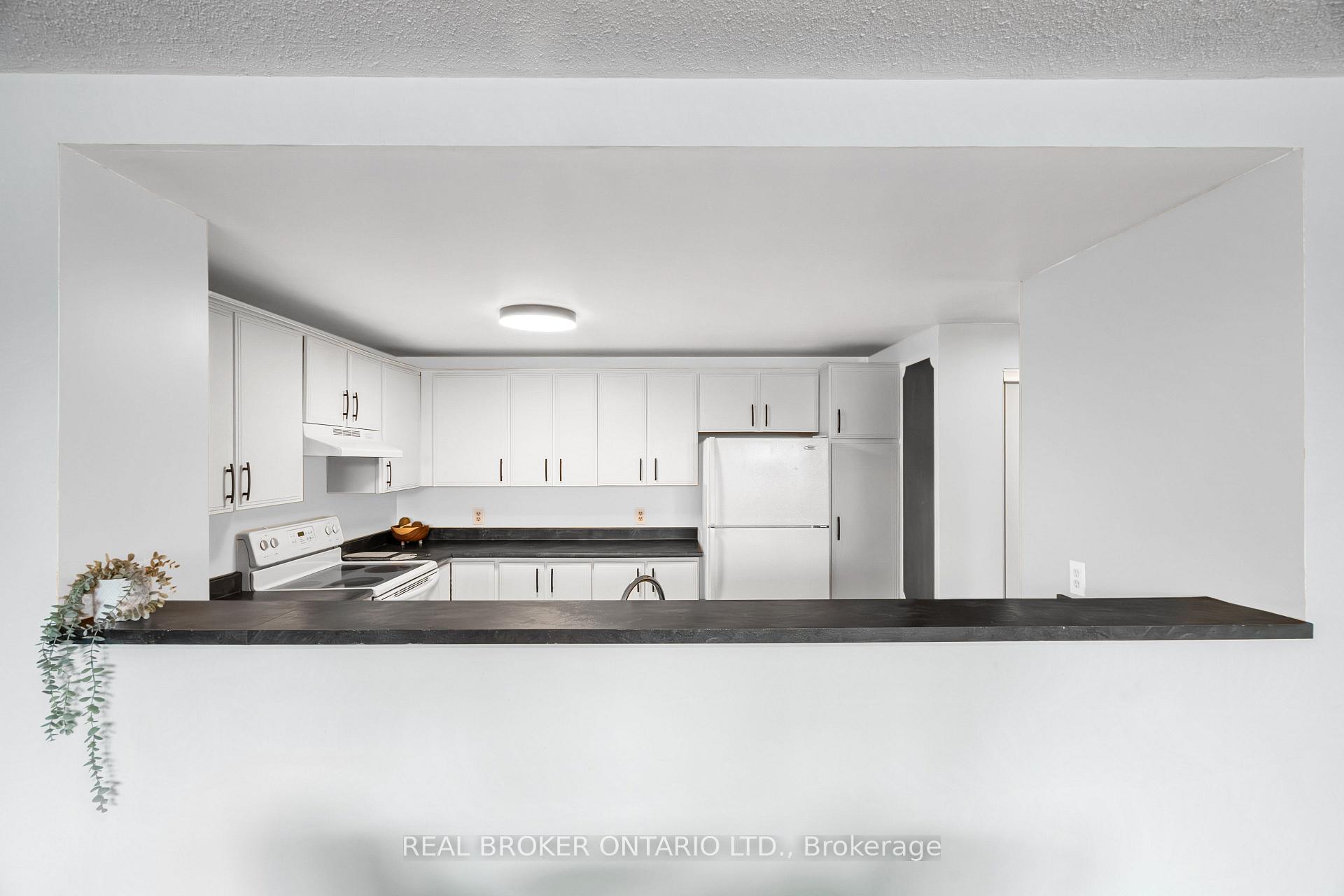 Photo 7 of Unit 202, 446 Gilmour Street, Ottawa, Ottawa Centre — HOMEH