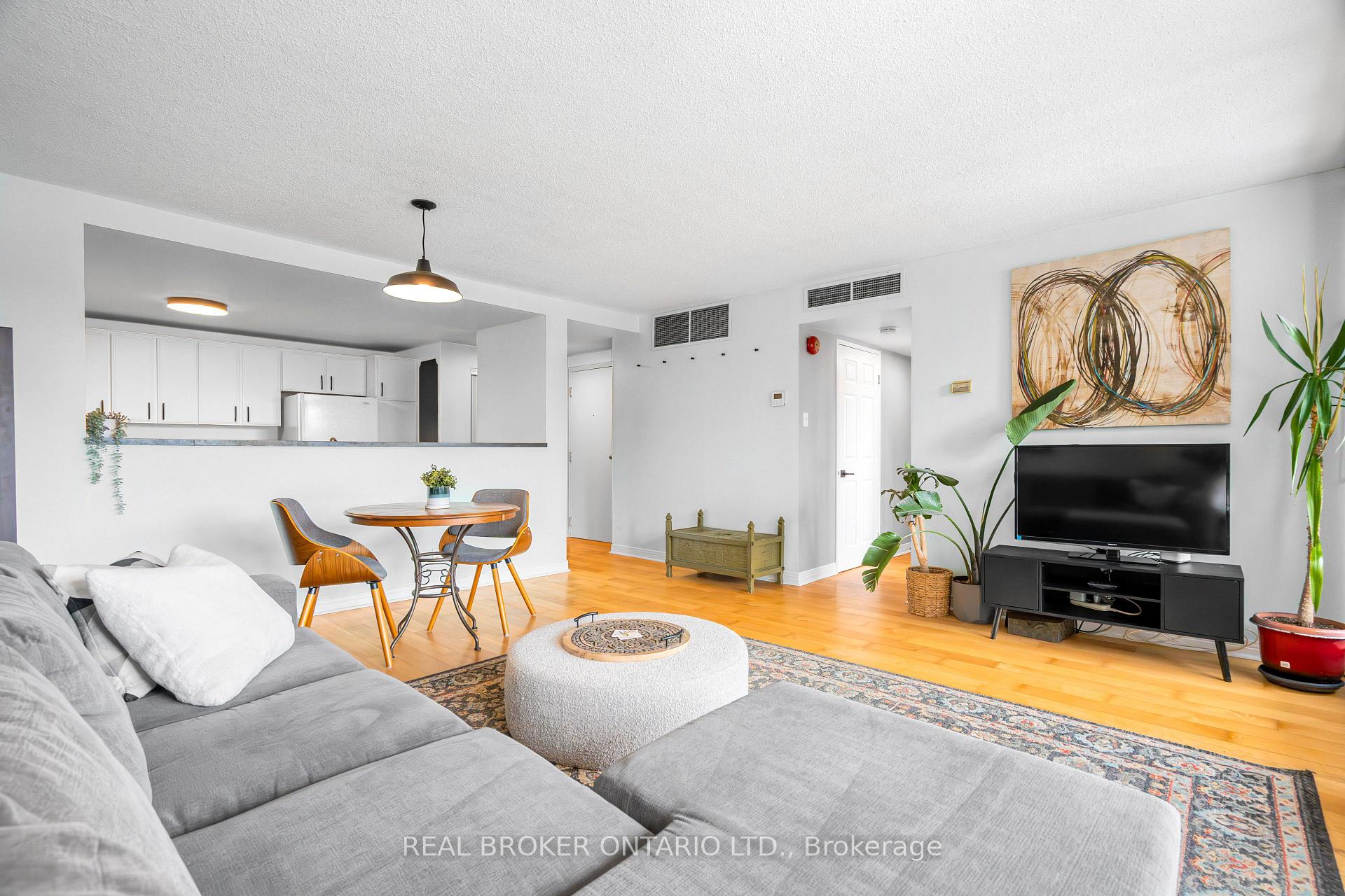 Photo 12 of Unit 202, 446 Gilmour Street, Ottawa, Ottawa Centre — HOMEH