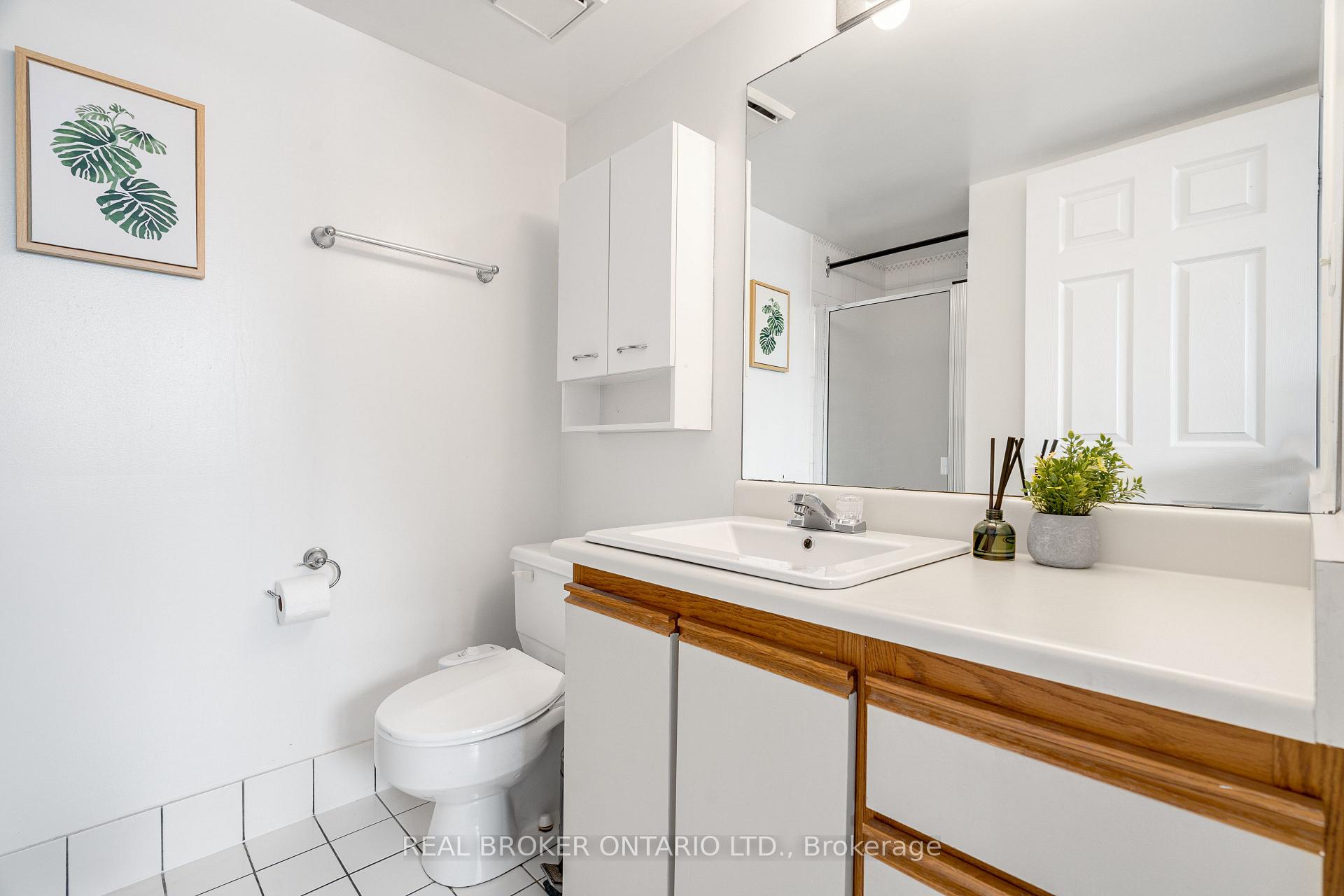 Photo 21 of Unit 202, 446 Gilmour Street, Ottawa, Ottawa Centre — HOMEH