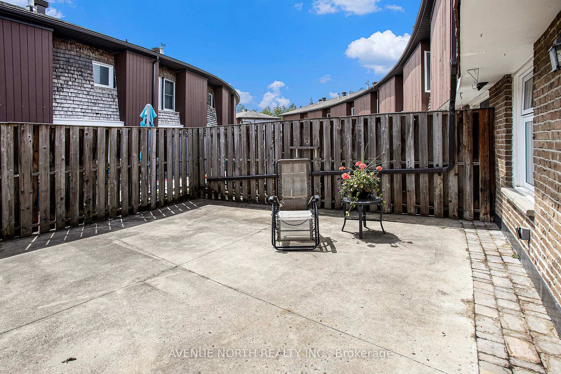 Photo 6 of Unit 62, 767A Springland Drive, Ottawa, Mooneys Bay/Riverside Park — HOMEH