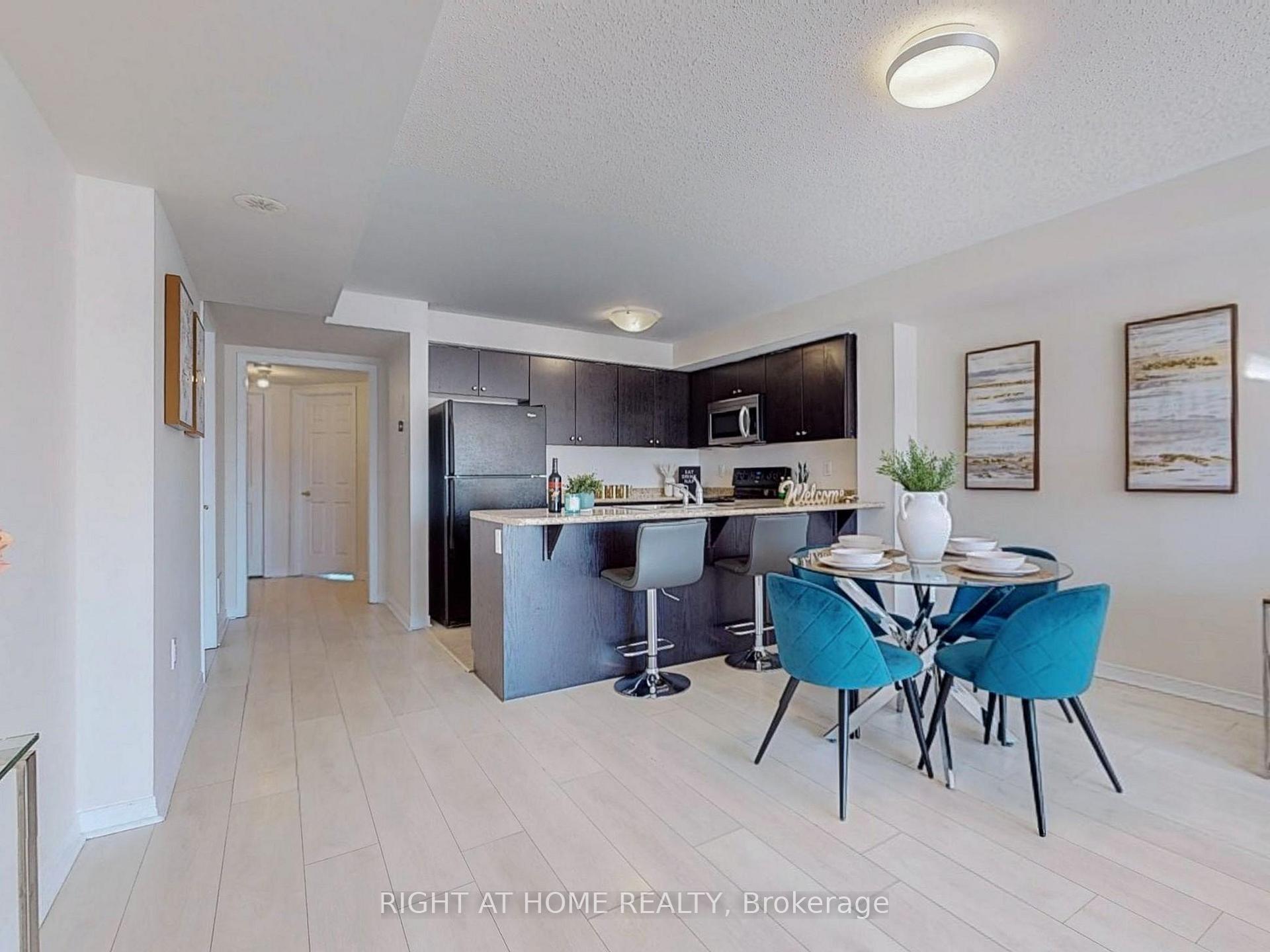 Photo 3 of 146 Kingston Road W, Ajax, Central — HOMEH