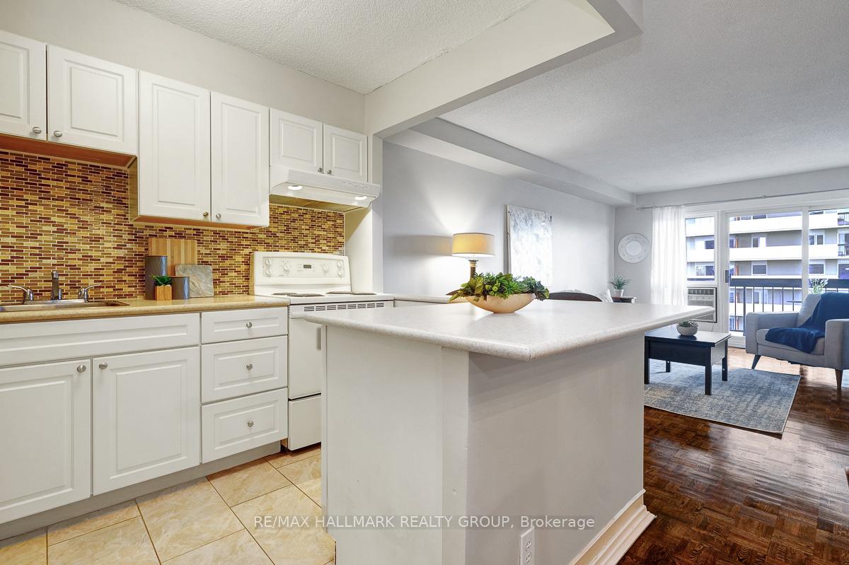 Photo 34 of Unit 1005, 158A McArthur Avenue, Ottawa, Vanier — HOMEH