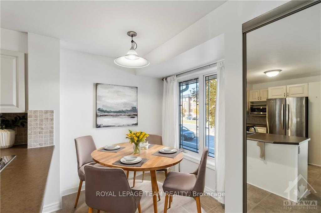 Photo 6 of 648A Chapman Mills Drive, Ottawa, Barrhaven - Strandherd — HOMEH