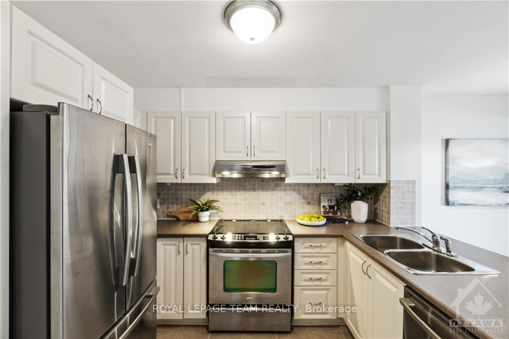 Photo 7 of 648A Chapman Mills Drive, Ottawa, Barrhaven - Strandherd — HOMEH