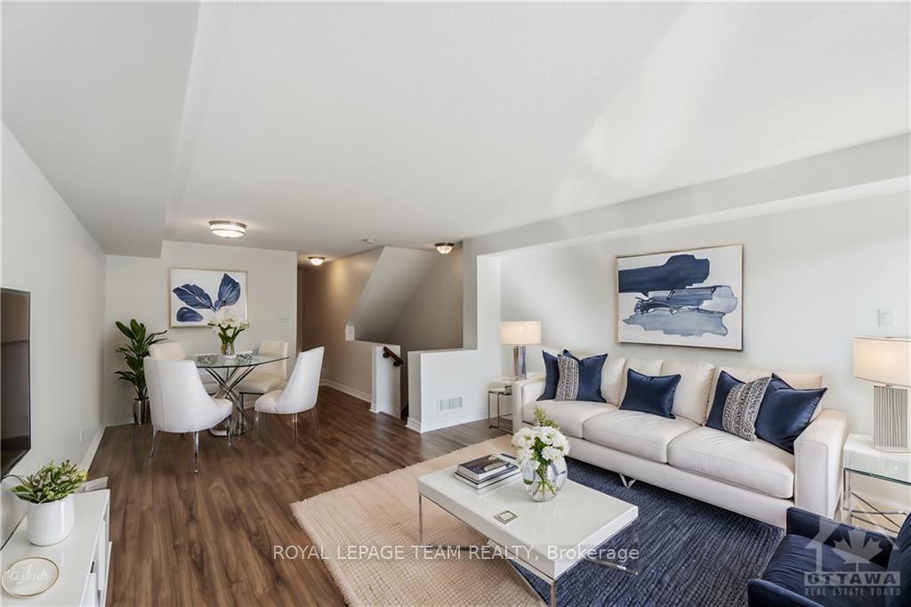 Photo 11 of 648A Chapman Mills Drive, Ottawa, Barrhaven - Strandherd — HOMEH