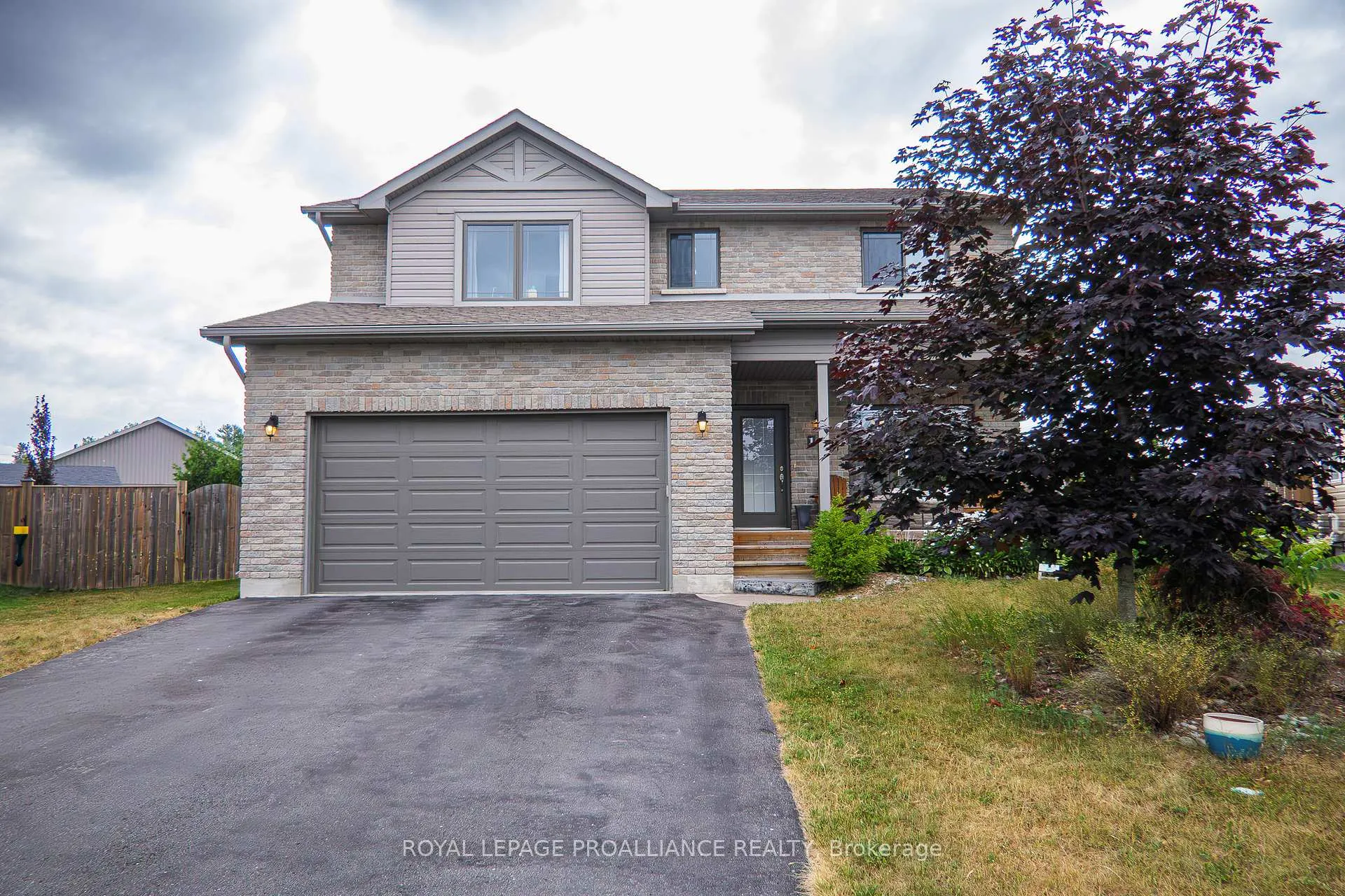 Front of 14 Pier Drive
