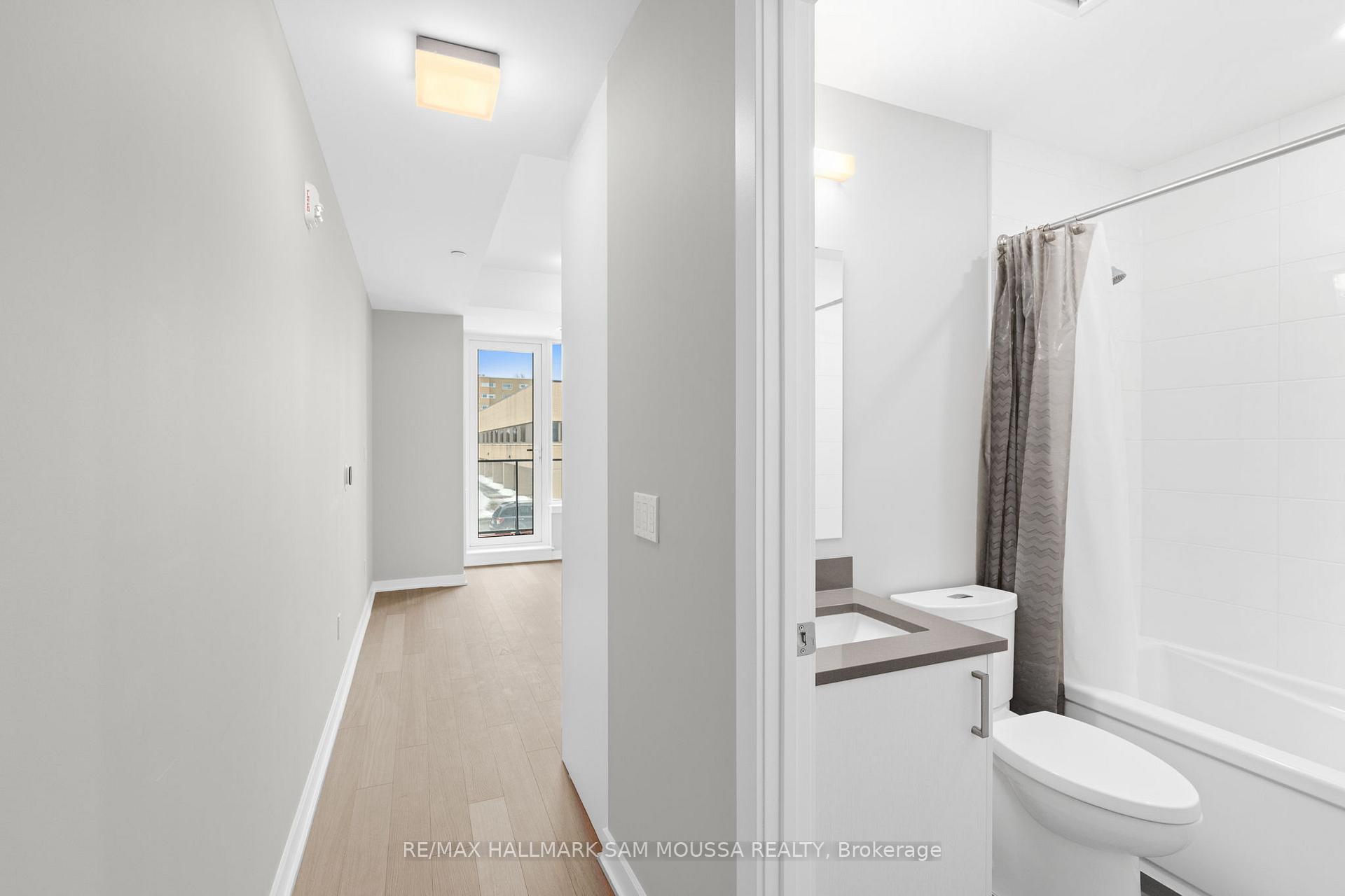Photo 9 of Unit 207, 360 Deschatelets Avenue, Ottawa, Ottawa East — HOMEH