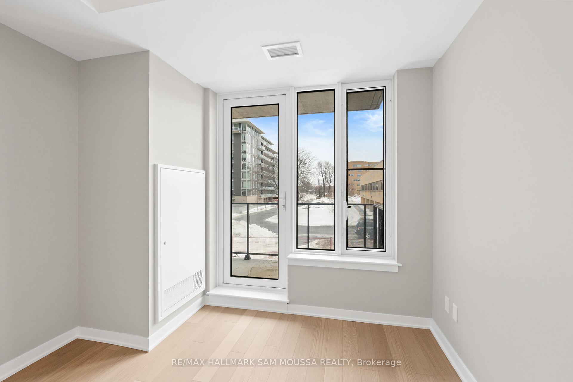 Photo 19 of Unit 207, 360 Deschatelets Avenue, Ottawa, Ottawa East — HOMEH