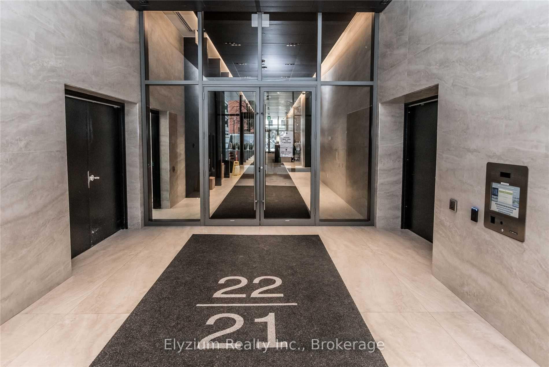 Photo 3 of Unit 3202, 2221 Yonge Street, Toronto, Mount Pleasant West — HOMEH