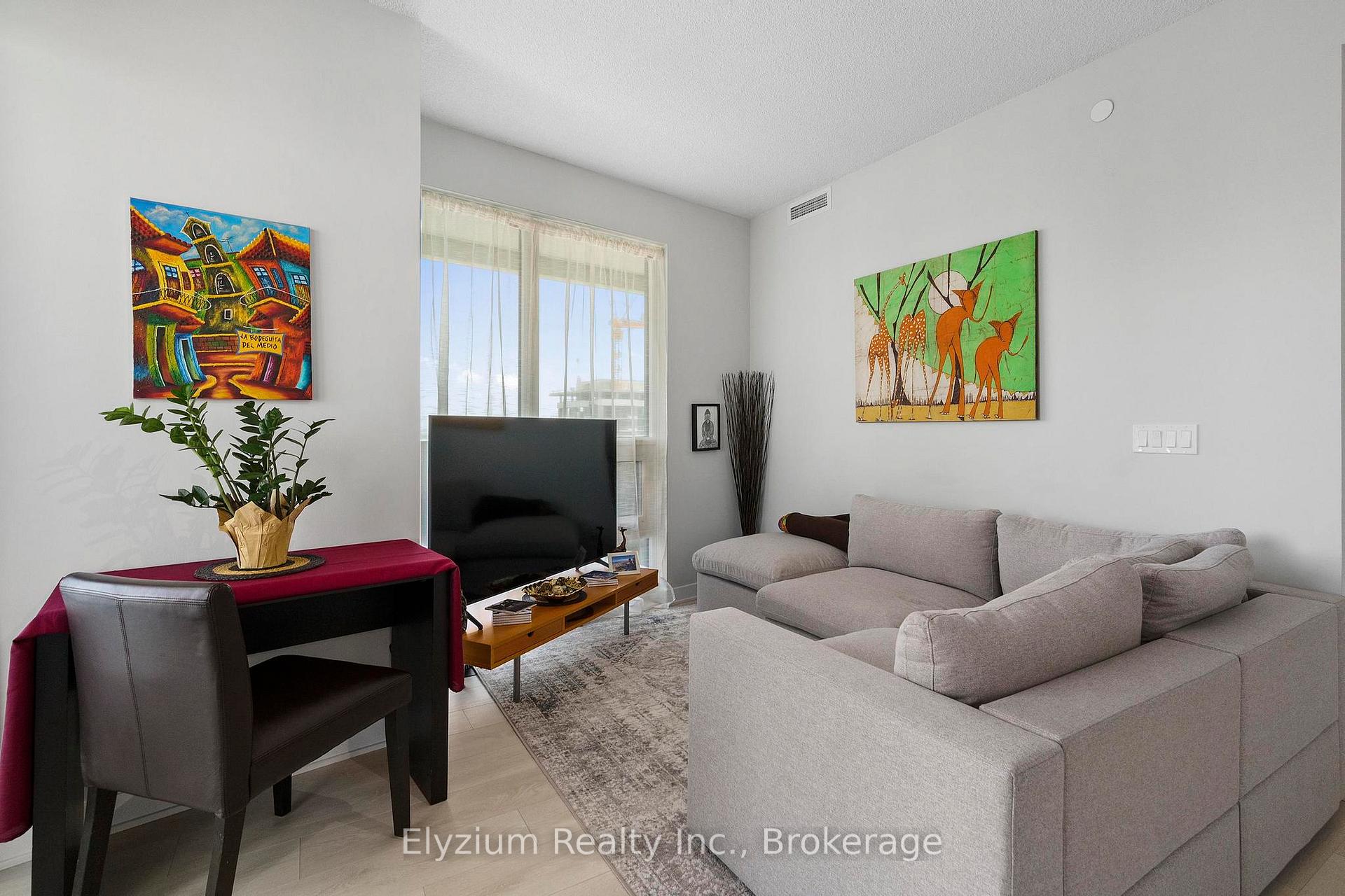 Photo 9 of Unit 3202, 2221 Yonge Street, Toronto, Mount Pleasant West — HOMEH