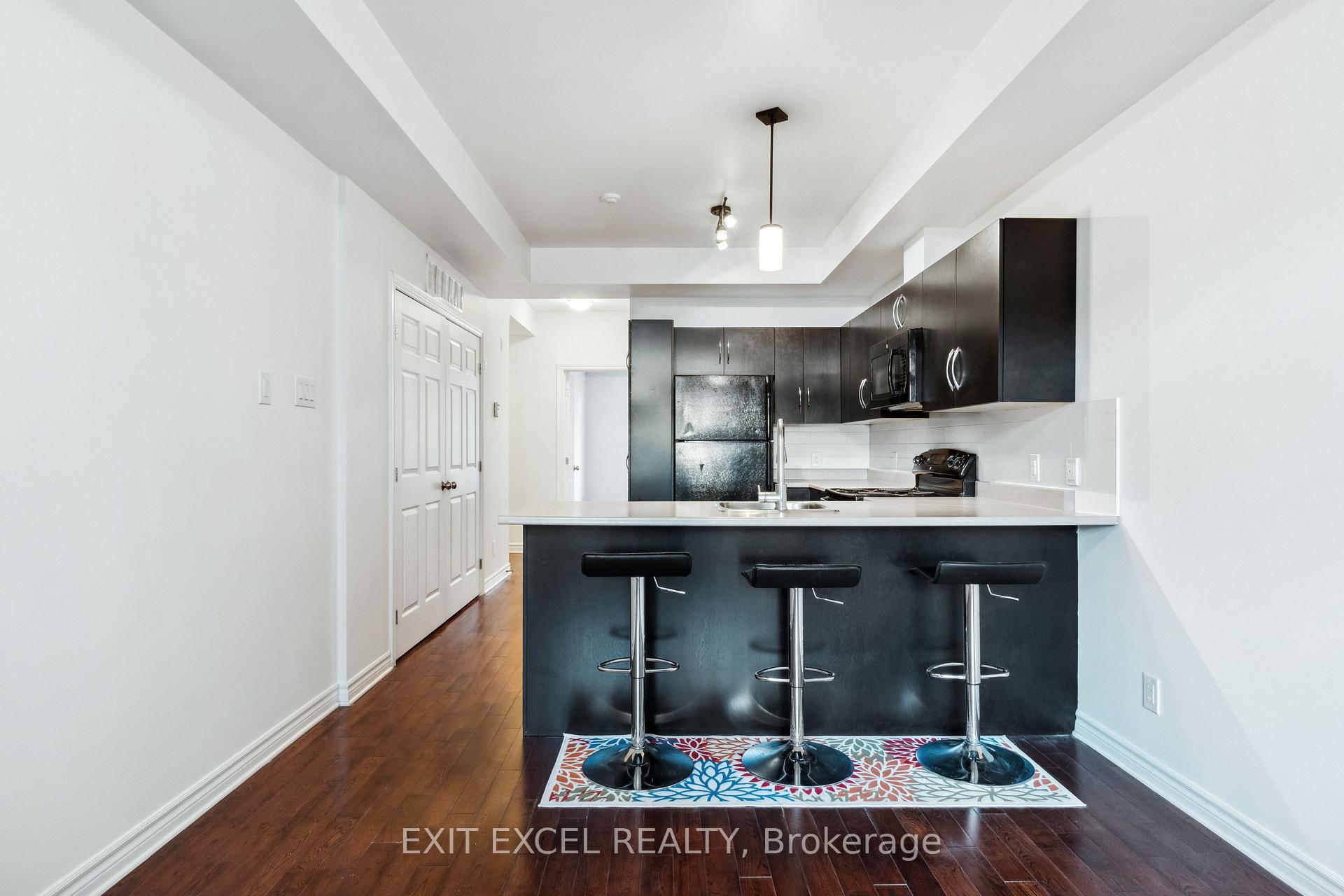 Photo 9 of Unit C, 318 Everest, Ottawa, Elmvale Acres — HOMEH