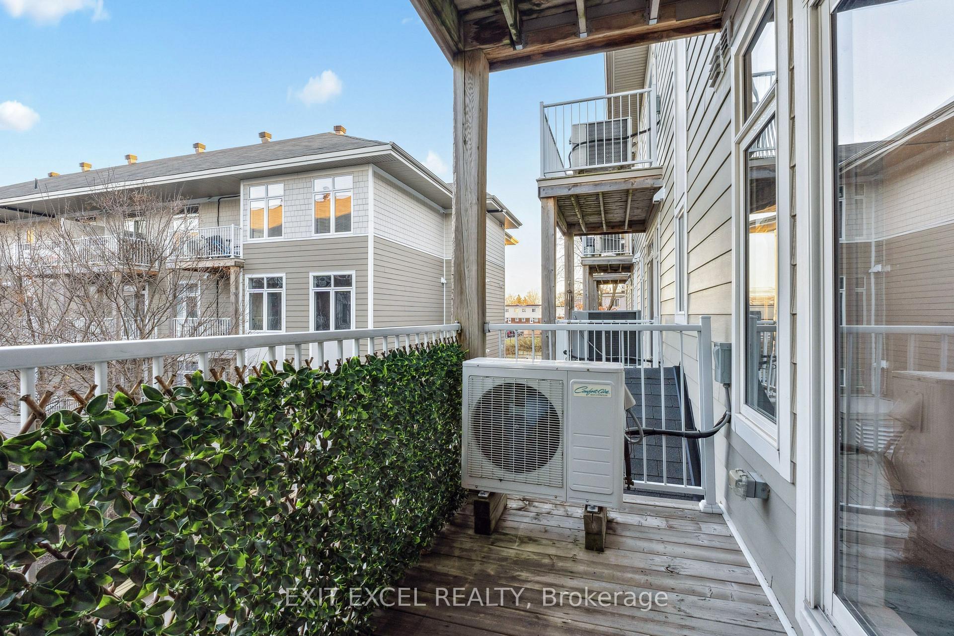 Photo 13 of Unit C, 318 Everest, Ottawa, Elmvale Acres — HOMEH