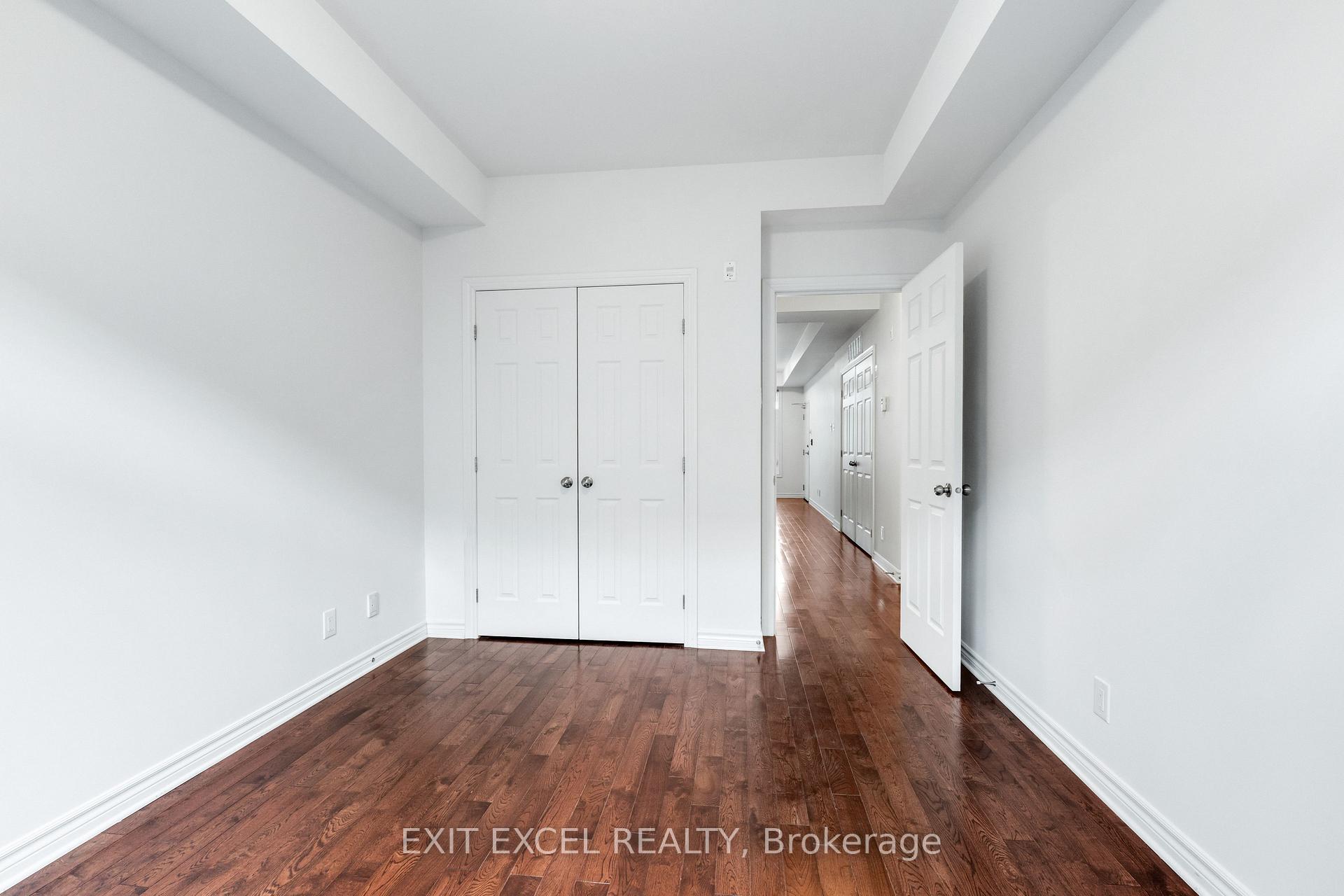 Photo 15 of Unit C, 318 Everest, Ottawa, Elmvale Acres — HOMEH