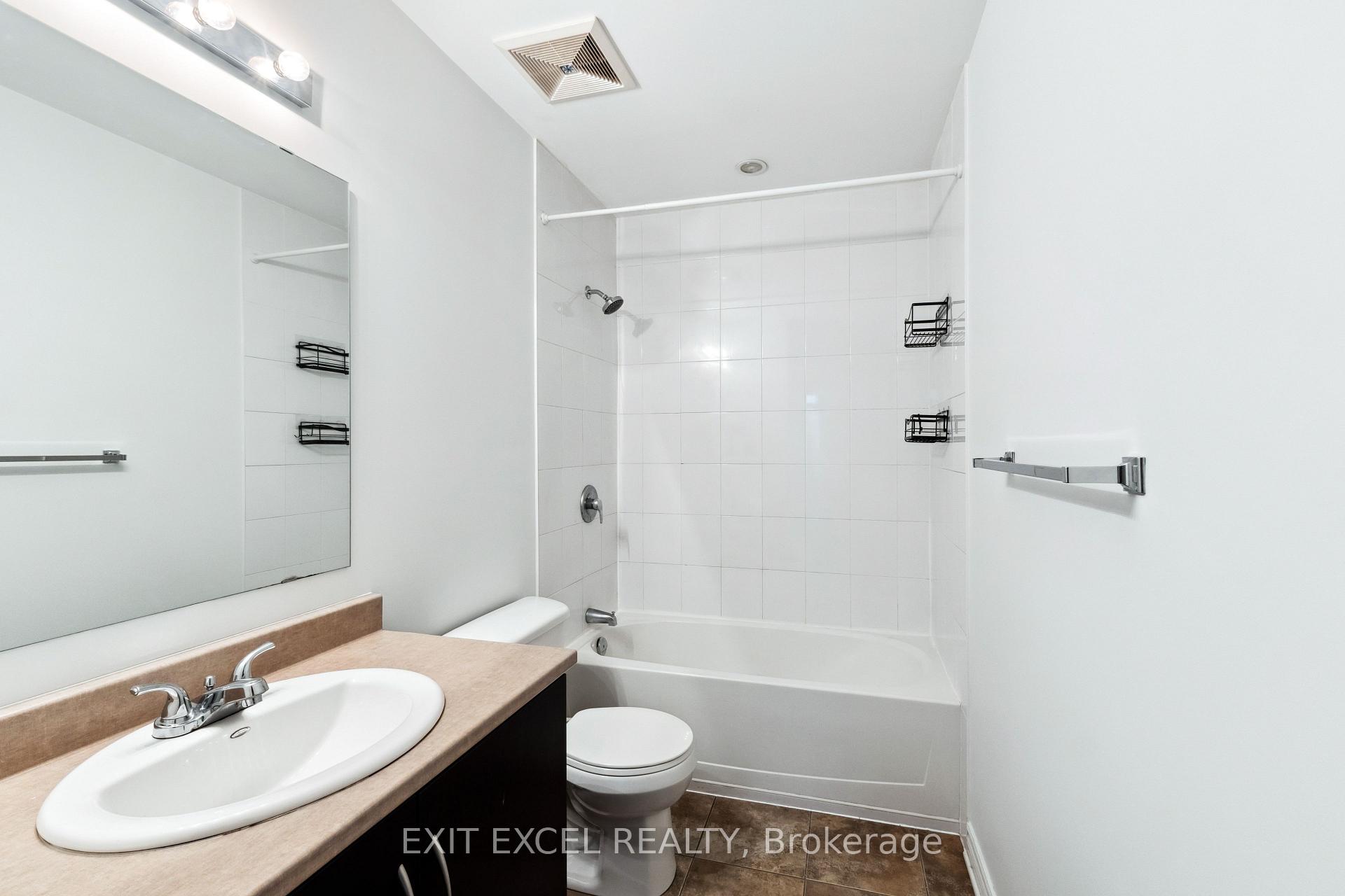 Photo 18 of Unit C, 318 Everest, Ottawa, Elmvale Acres — HOMEH