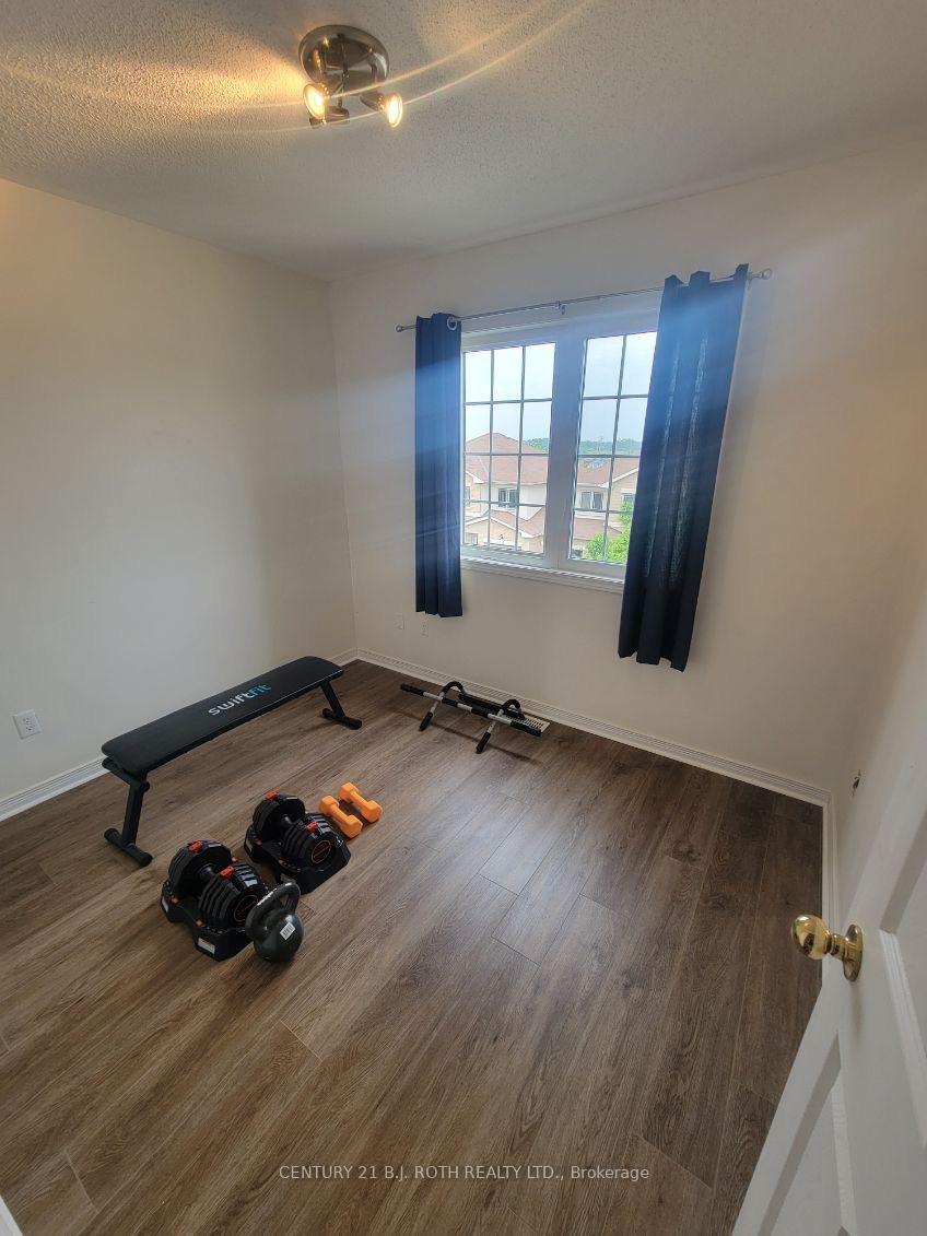 Photo 8 of Unit 37, 175 Stanley Street, Barrie, East Bayfield — HOMEH