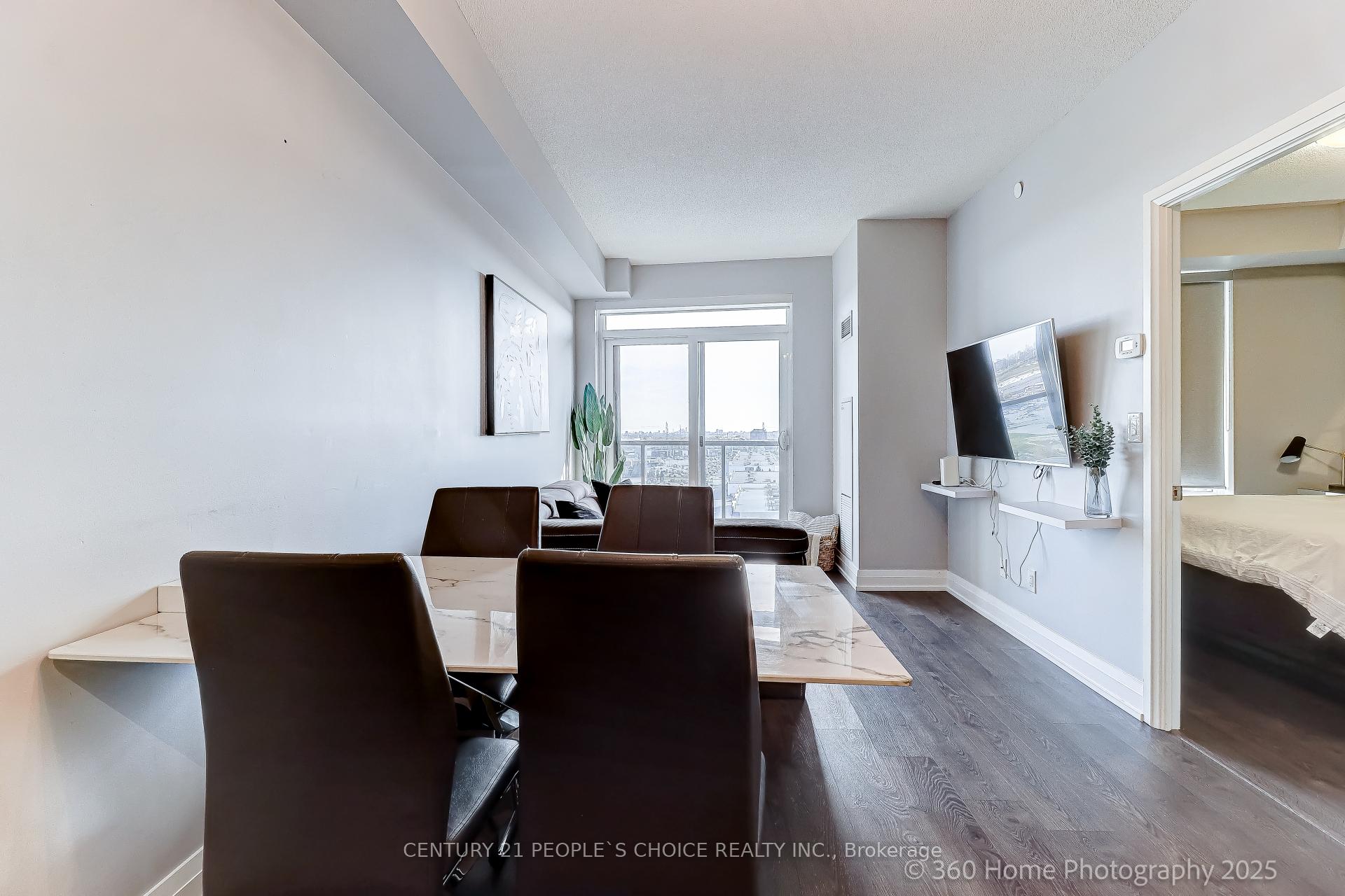Photo 5 of Unit 1104, 3700 highway 7, Vaughan, Vaughan Corporate Centre — HOMEH