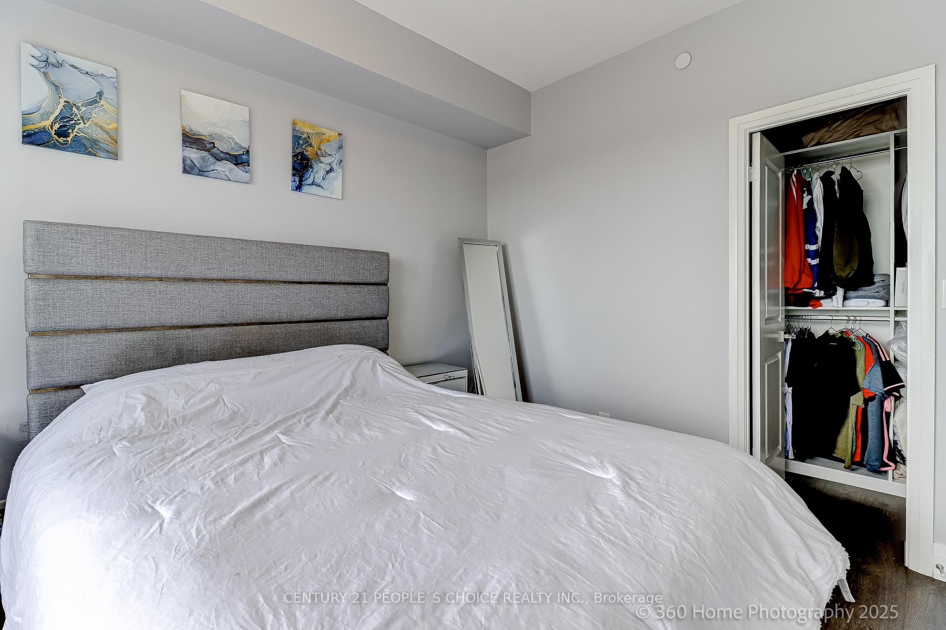 Photo 6 of Unit 1104, 3700 highway 7, Vaughan, Vaughan Corporate Centre — HOMEH