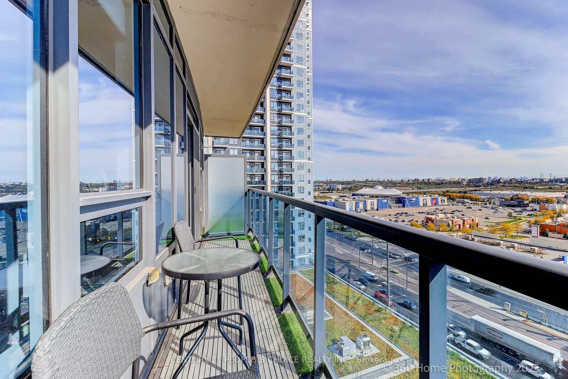 Photo 13 of Unit 1104, 3700 highway 7, Vaughan, Vaughan Corporate Centre — HOMEH