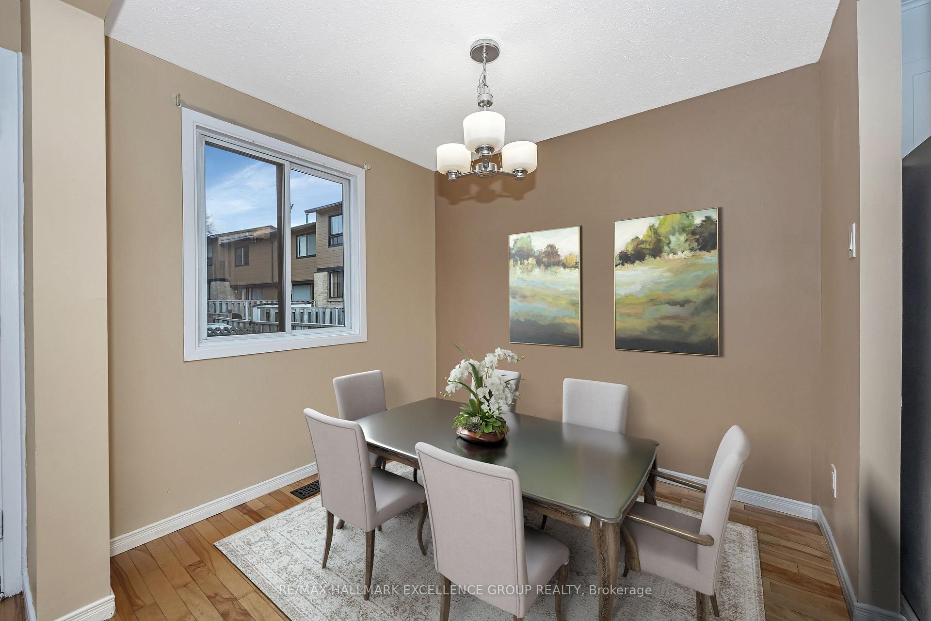 Photo 8 of Unit 67, 6951 Bilberry Drive, Ottawa, Convent Glen North — HOMEH