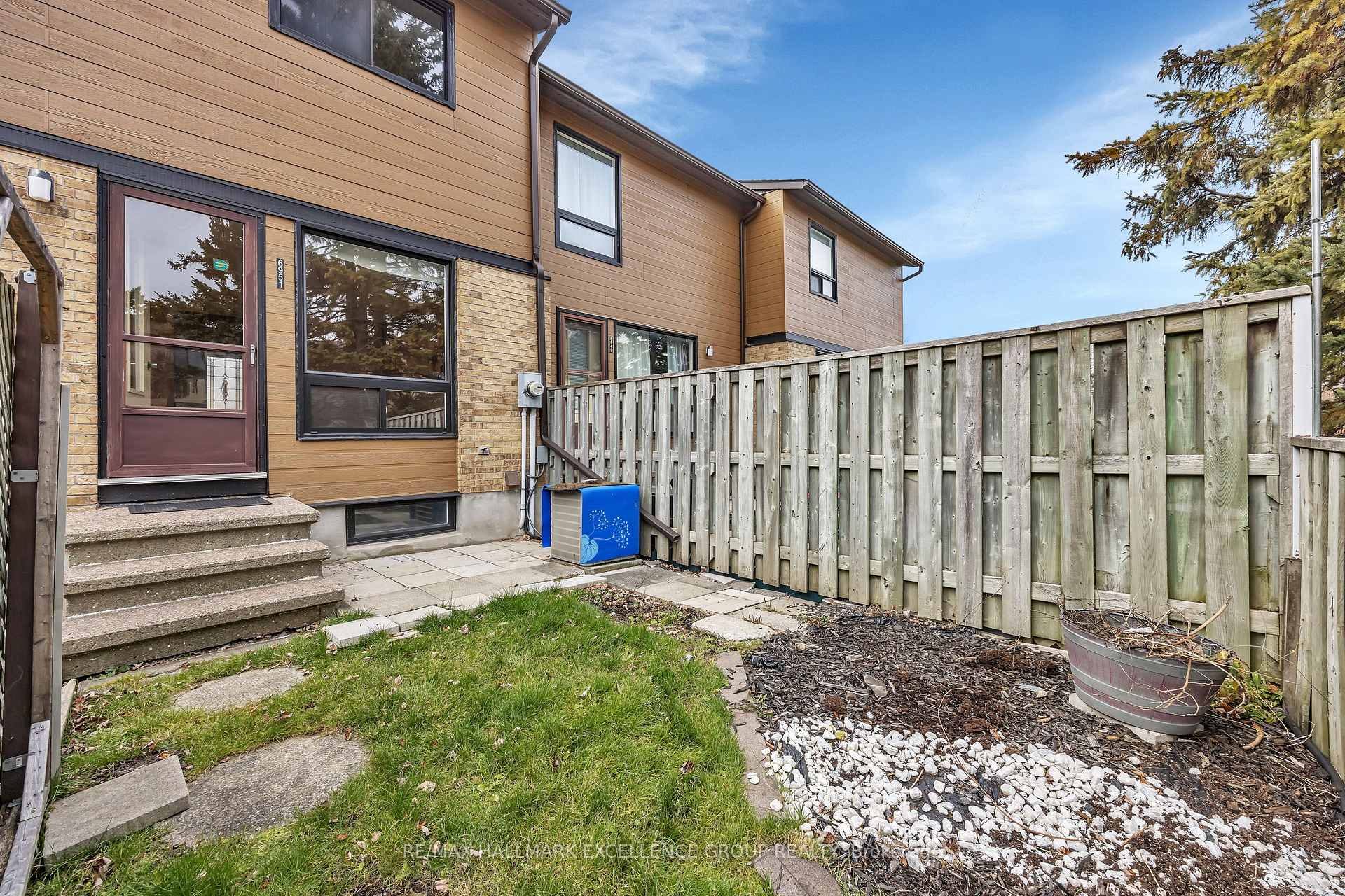 Photo 29 of Unit 67, 6951 Bilberry Drive, Ottawa, Convent Glen North — HOMEH