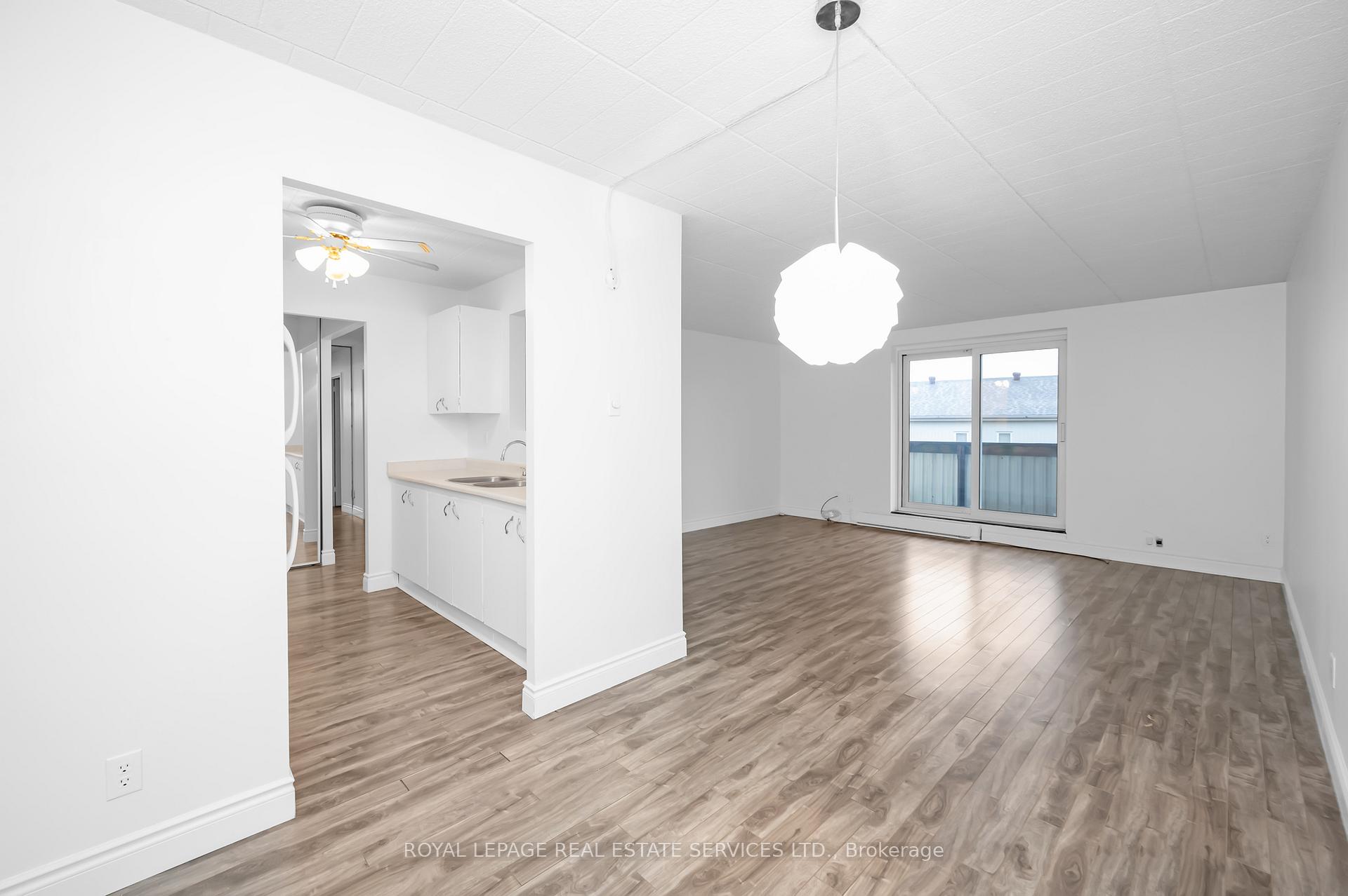 Photo 9 of Unit 202, 75 Hazelglen Drive, Kitchener — HOMEH