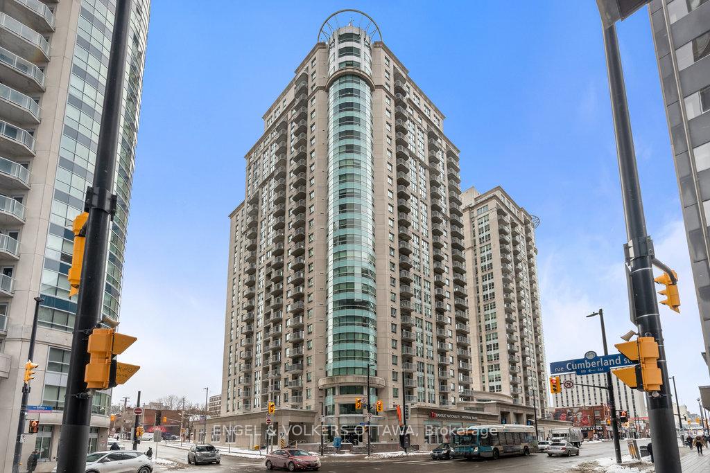 Front of Unit 2406, 234 Rideau Street