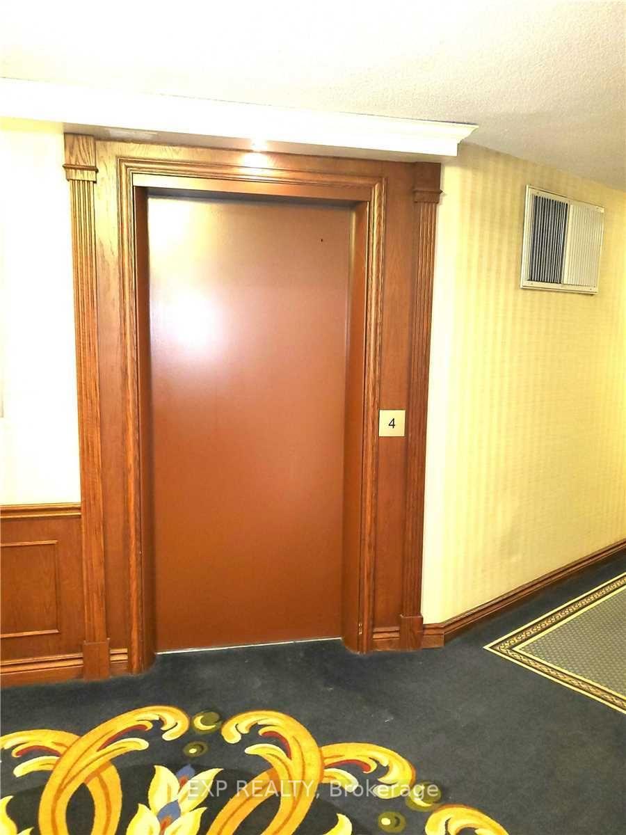 Photo 5 of Unit 402, 980 Broadview Avenue, Toronto, Broadview North — HOMEH