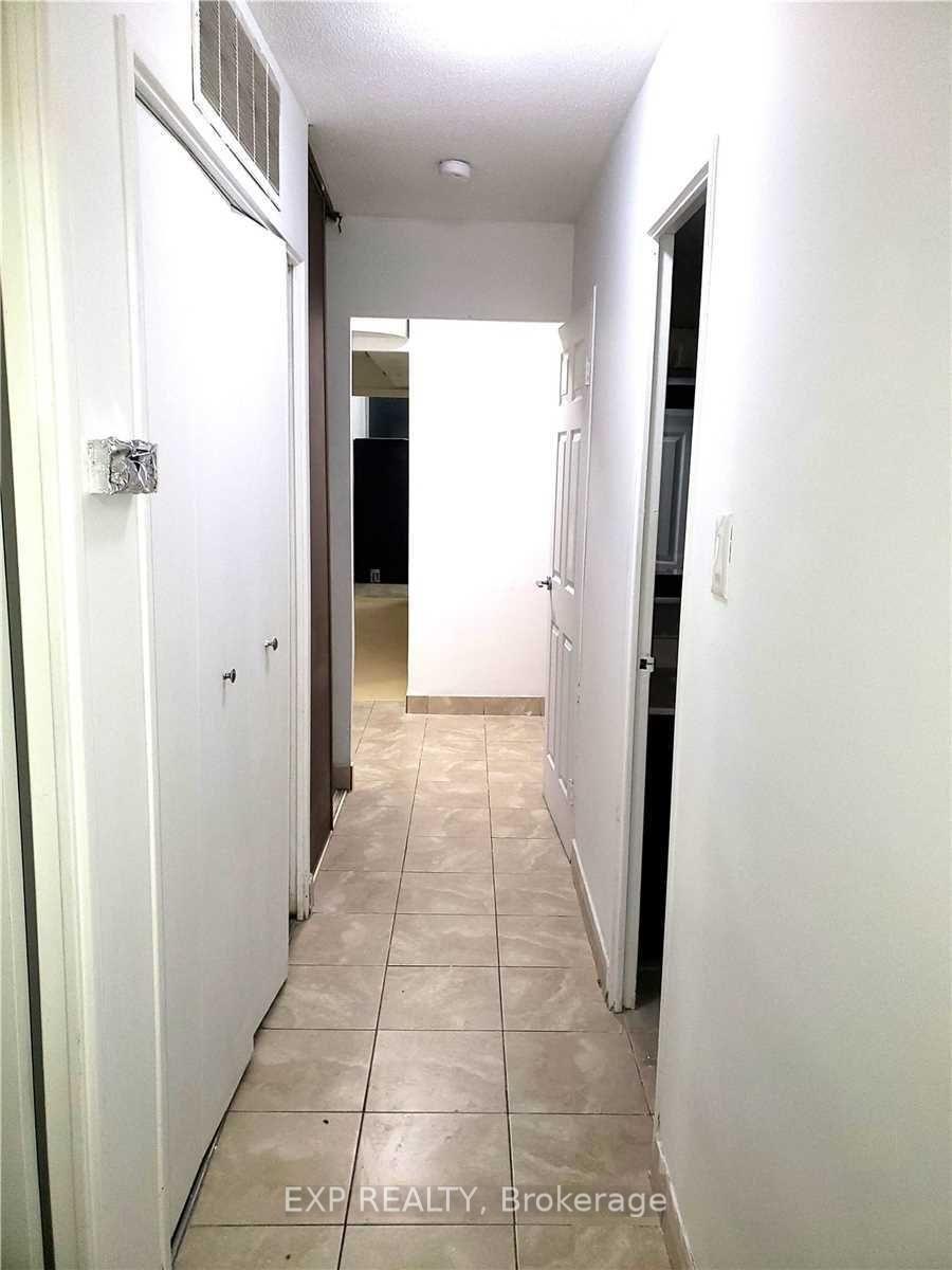 Photo 11 of Unit 402, 980 Broadview Avenue, Toronto, Broadview North — HOMEH