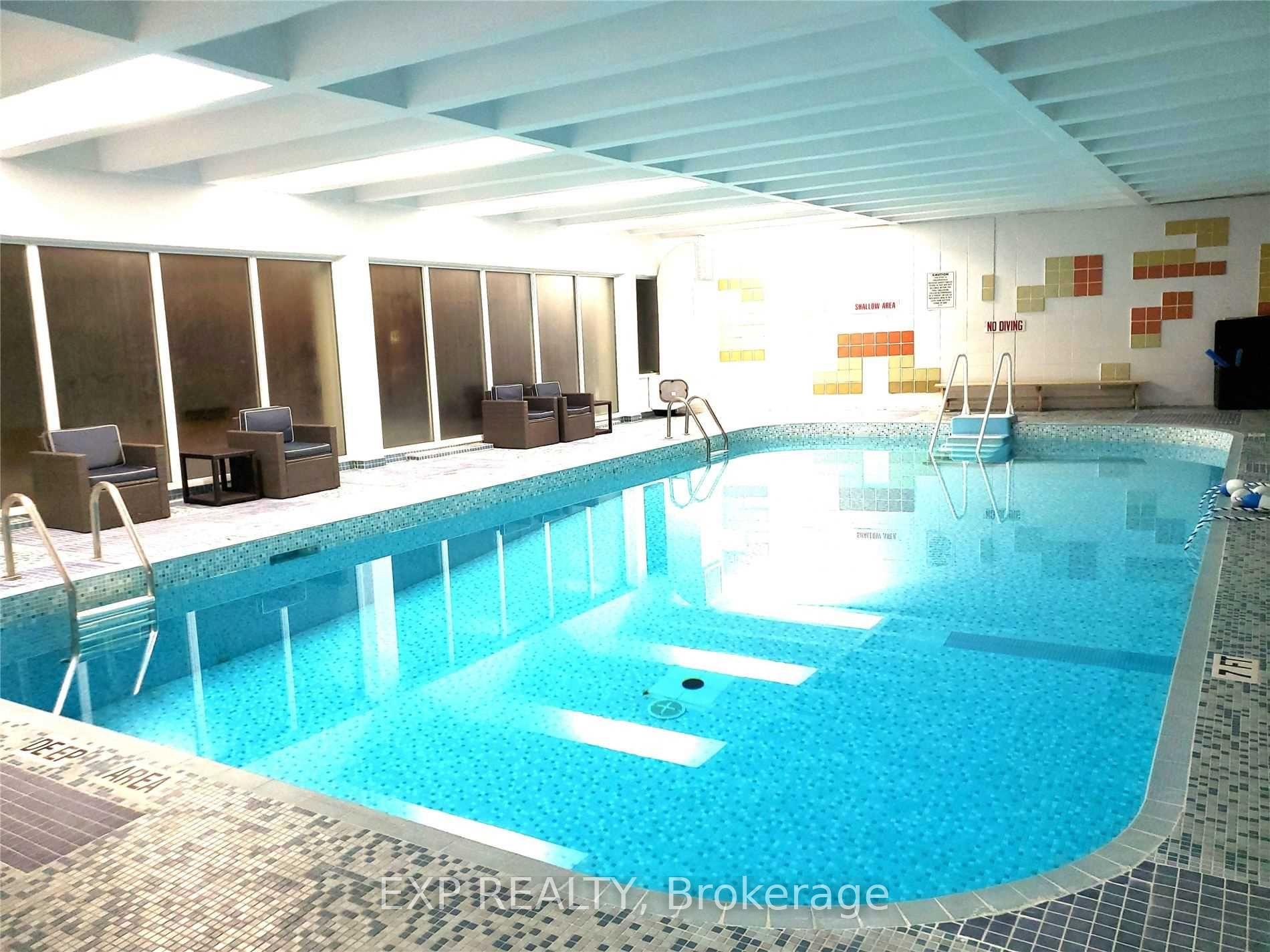 Photo 16 of Unit 402, 980 Broadview Avenue, Toronto, Broadview North — HOMEH