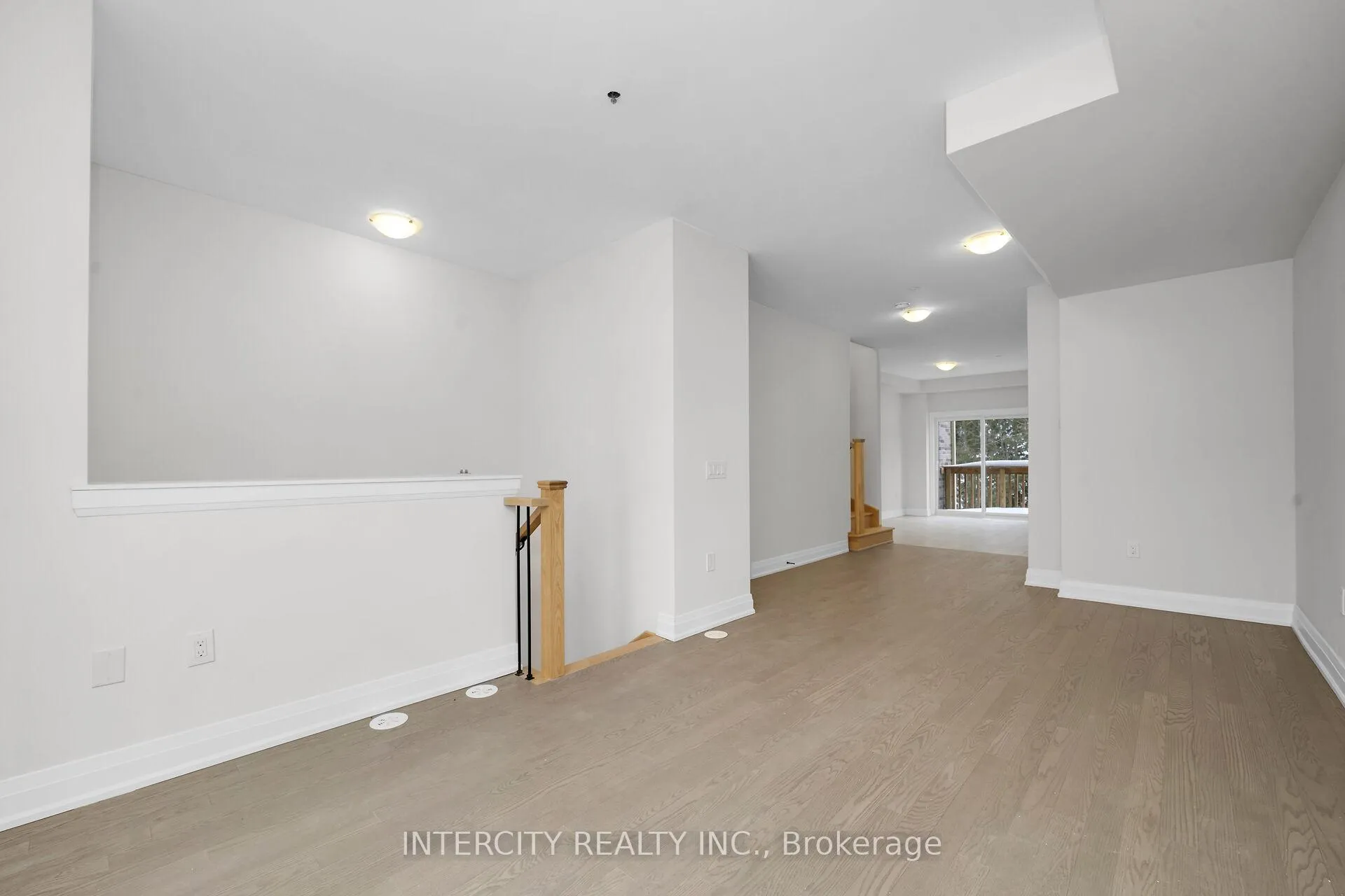 Photo 3 of Unit Unit 20, 79 Marret Lane, Clarington, Newcastle — HOMEH
