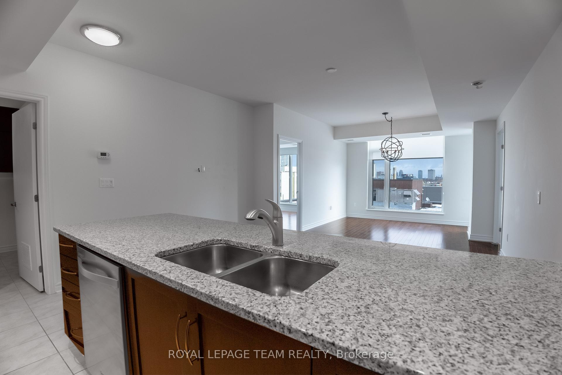 Photo 6 of Unit 609, 575 Byron Avenue, Ottawa, McKellar/Highland — HOMEH