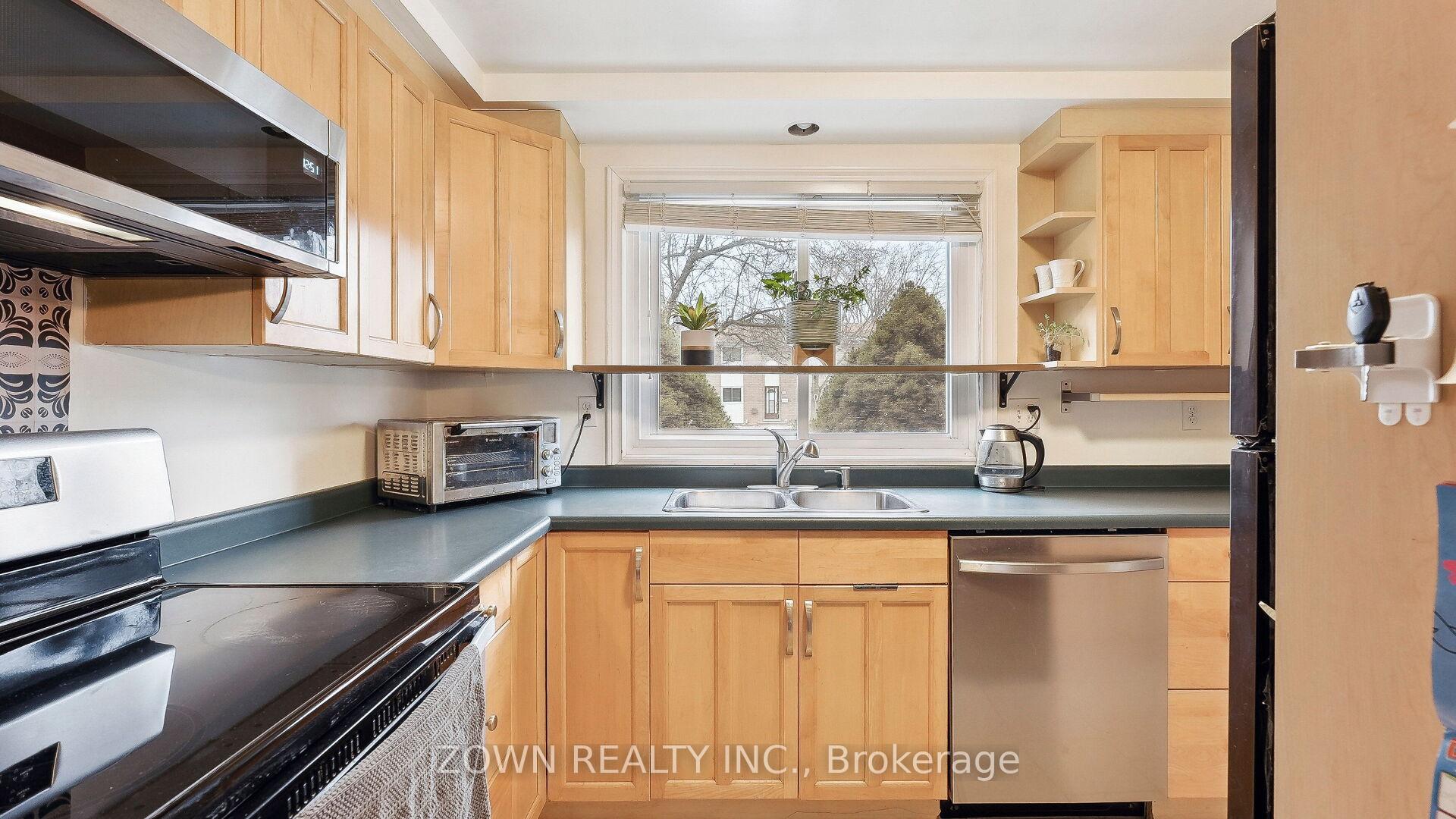 Photo 36 of Unit 98, 151 Gateshead Crescent, Hamilton, Stoney Creek — HOMEH
