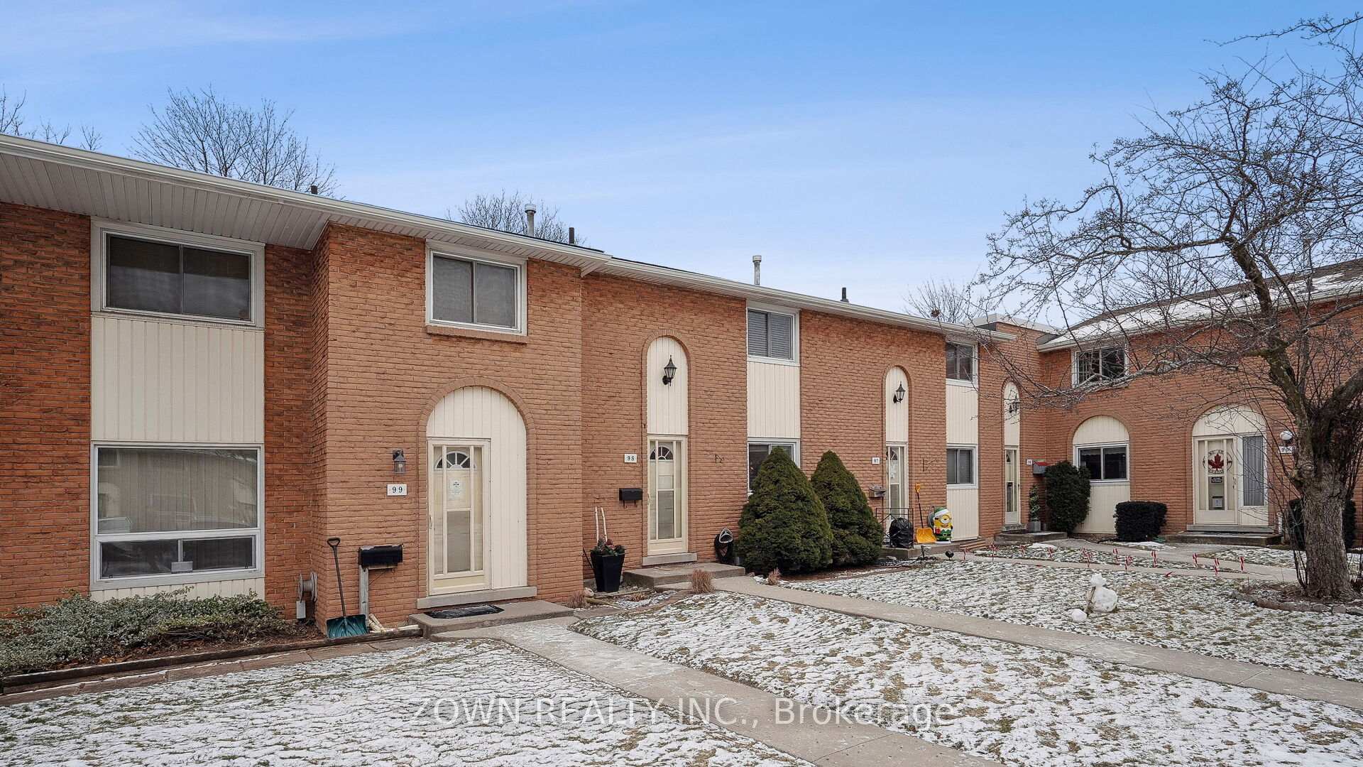 Photo 43 of Unit 98, 151 Gateshead Crescent, Hamilton, Stoney Creek — HOMEH